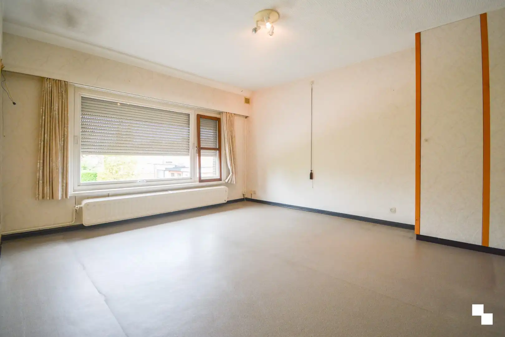 Verrassend ruime eengezinswoning met 5 slp te Roeselare foto 15