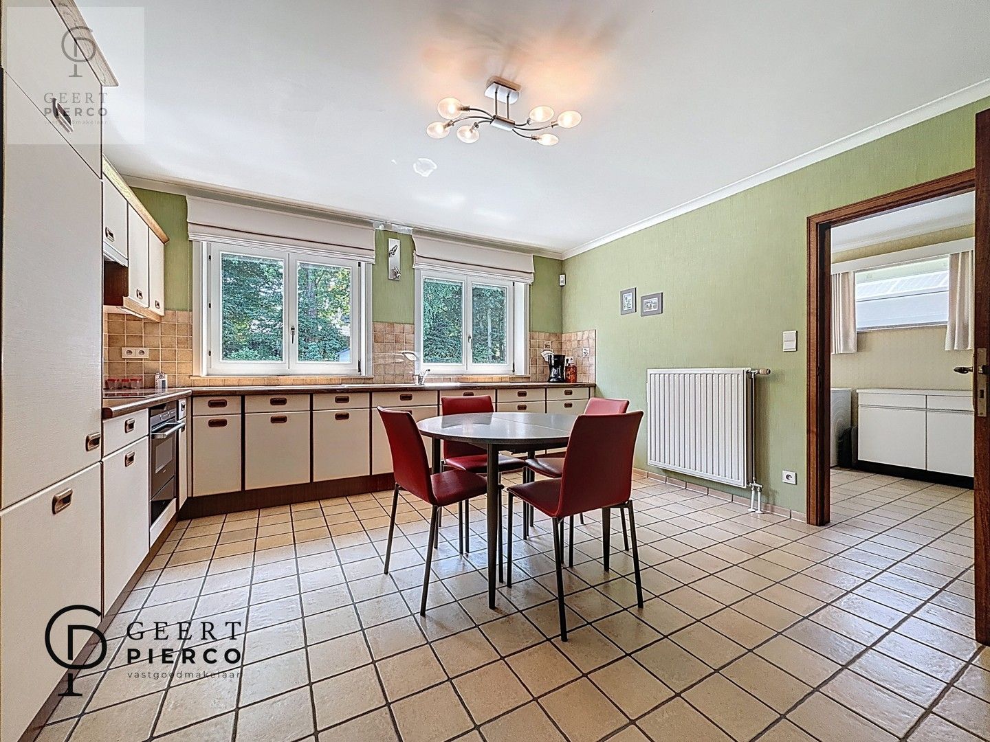 Knappe Villa foto 13