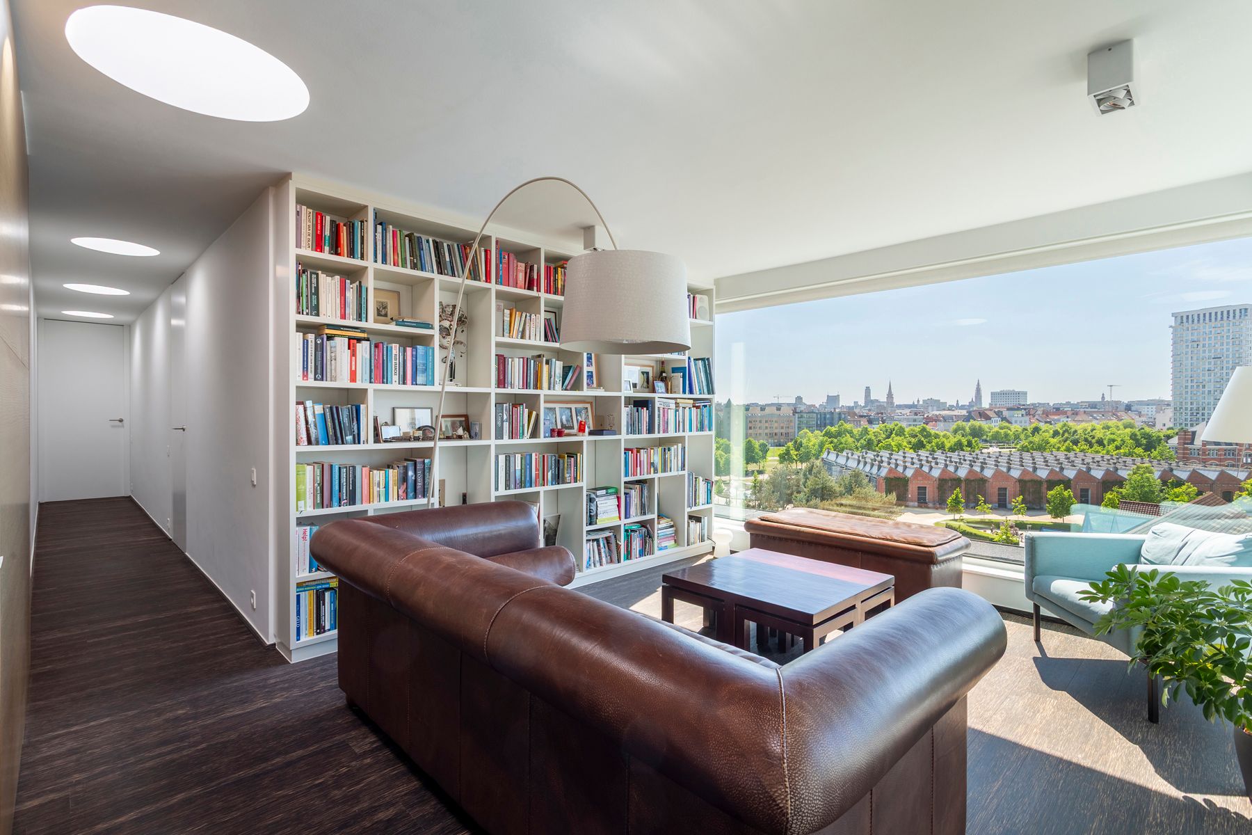 Penthouse met adembenemend parkzicht aan Park Spoor Noord foto 24