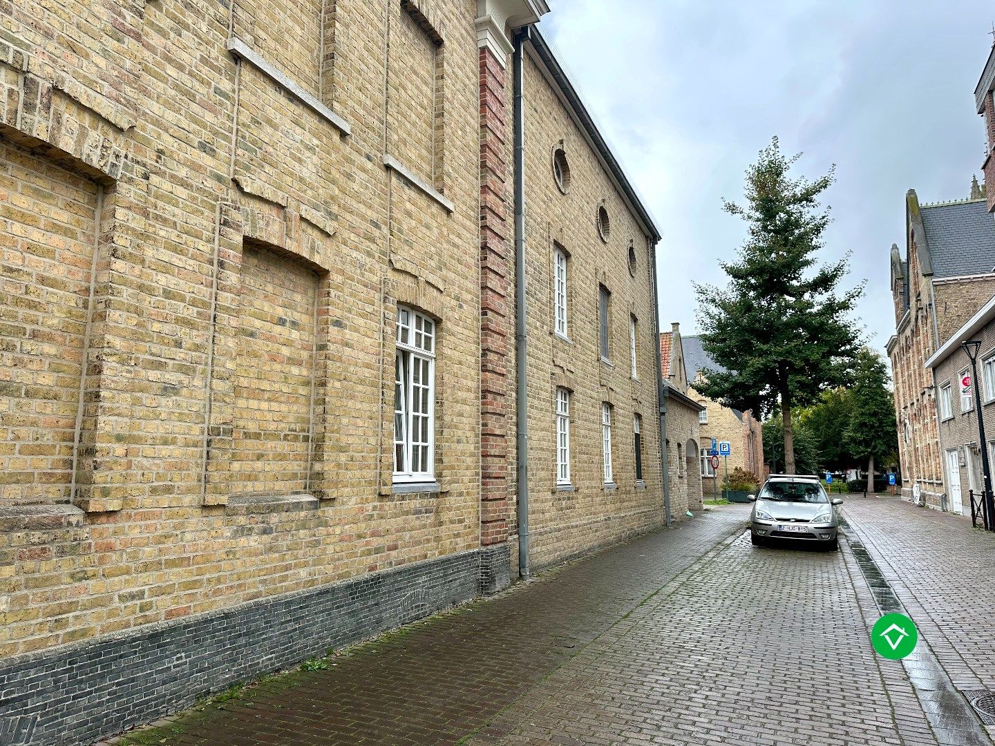 Ondergrondse garage (18,75m²) in centrum Gistel te koop  foto 4