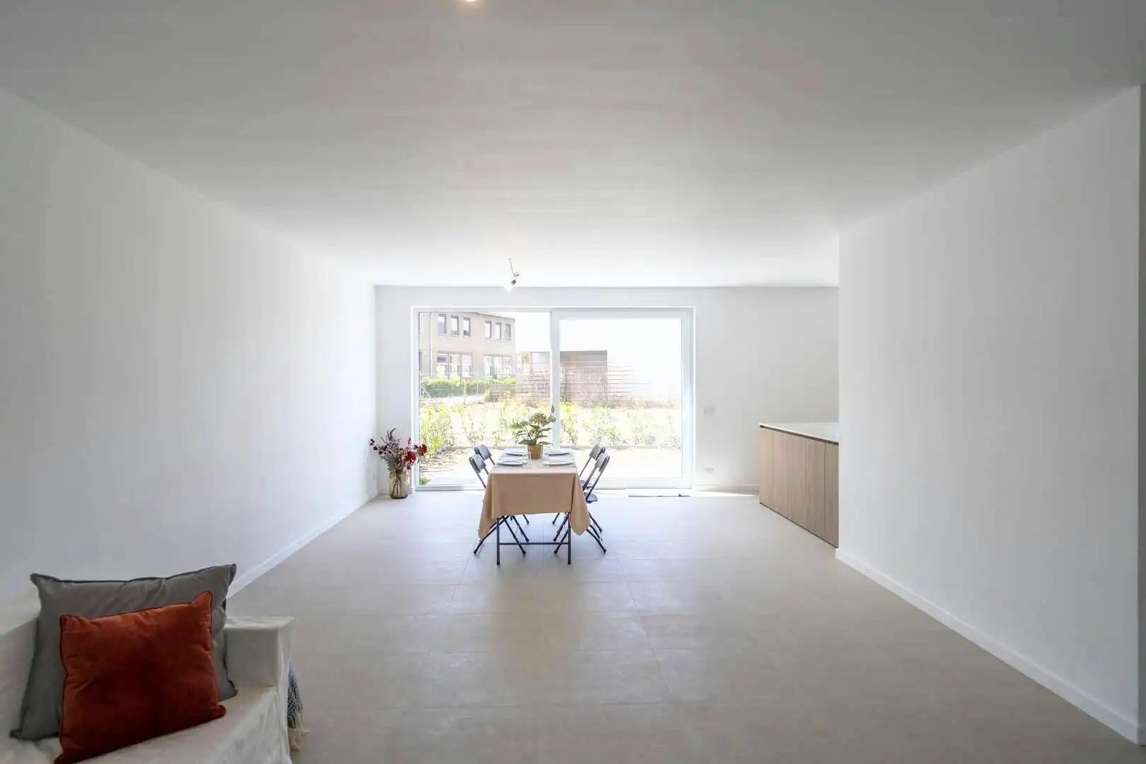 Afgewerkte nieuwbouwwoning te koop in Waregem foto 3