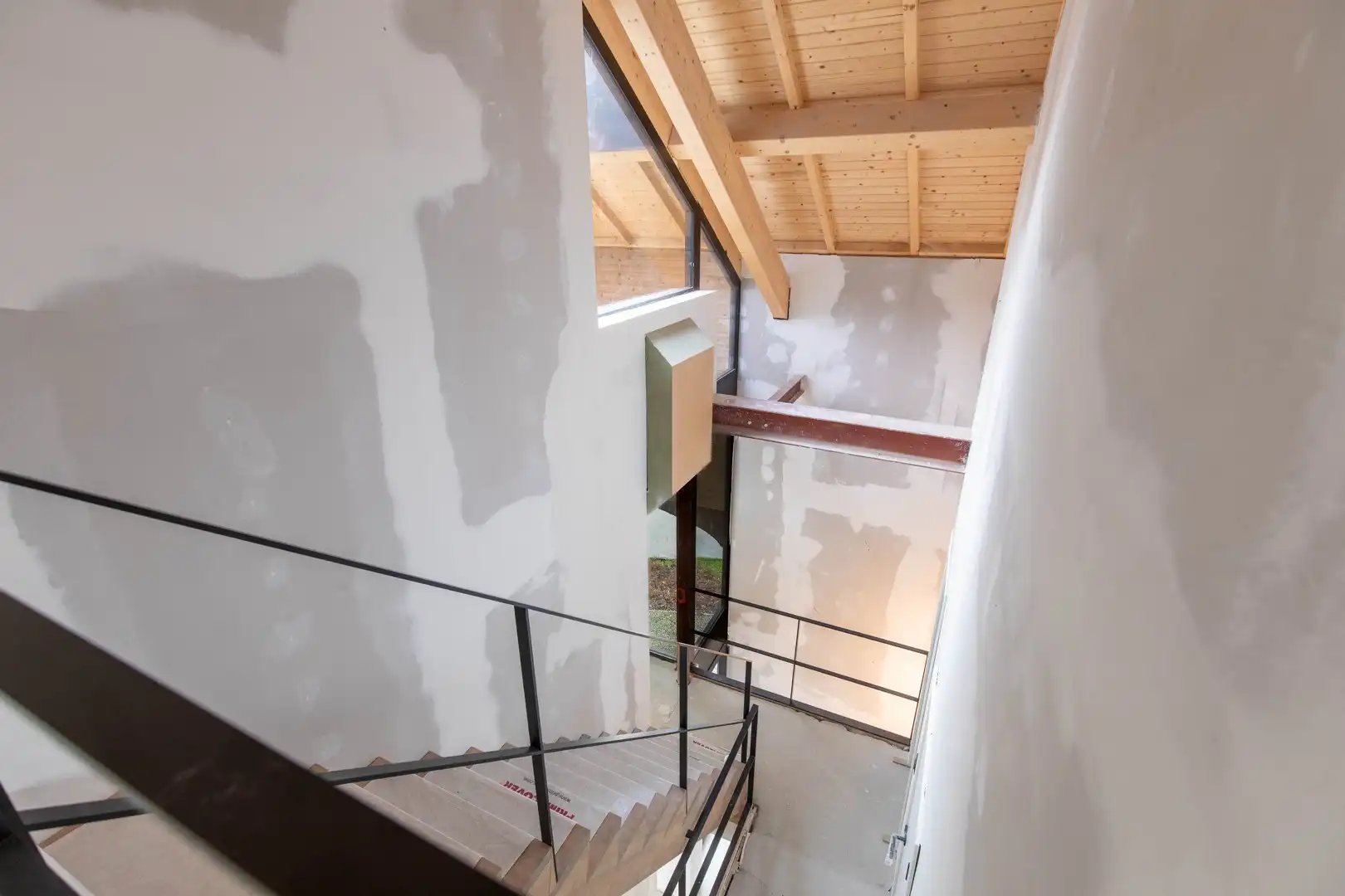 Lichtrijke woning met drie slaapkamers en twee badkamers (aankoop onder registratierechten, 2% mogelijk) foto 13