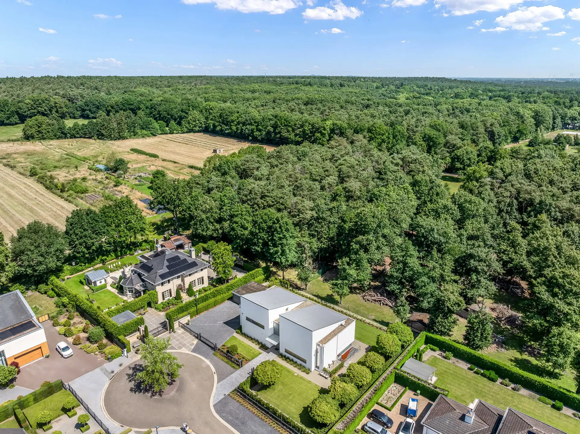 Hoogstaande villa met binnenzwembad te Lanaken foto 54