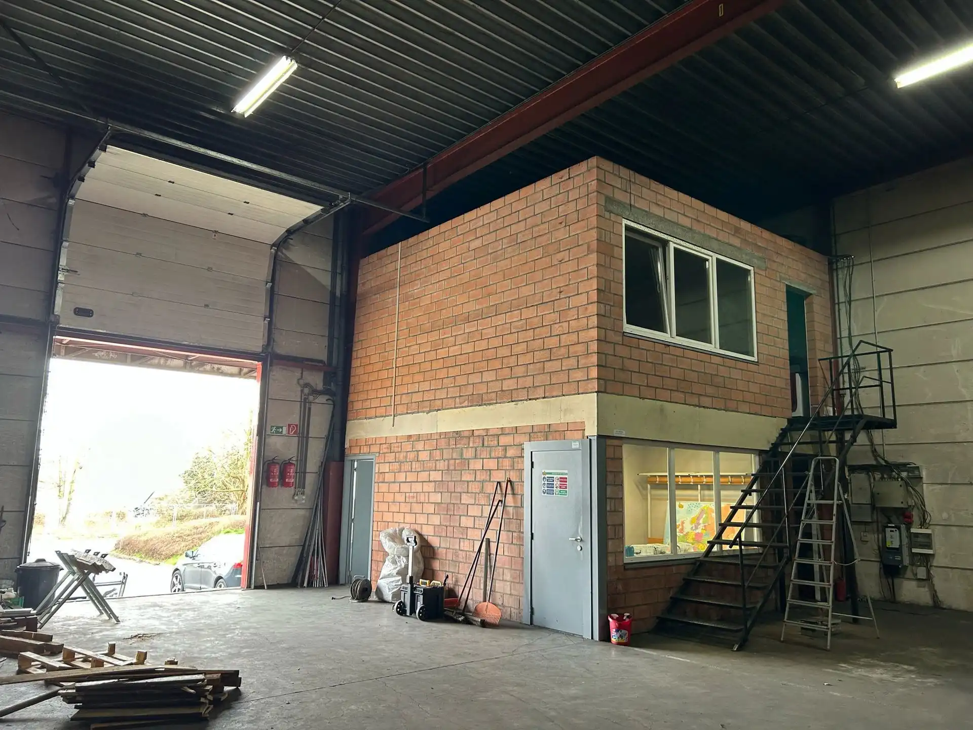 Opslagruimte te huur in transportzone Meer foto 5