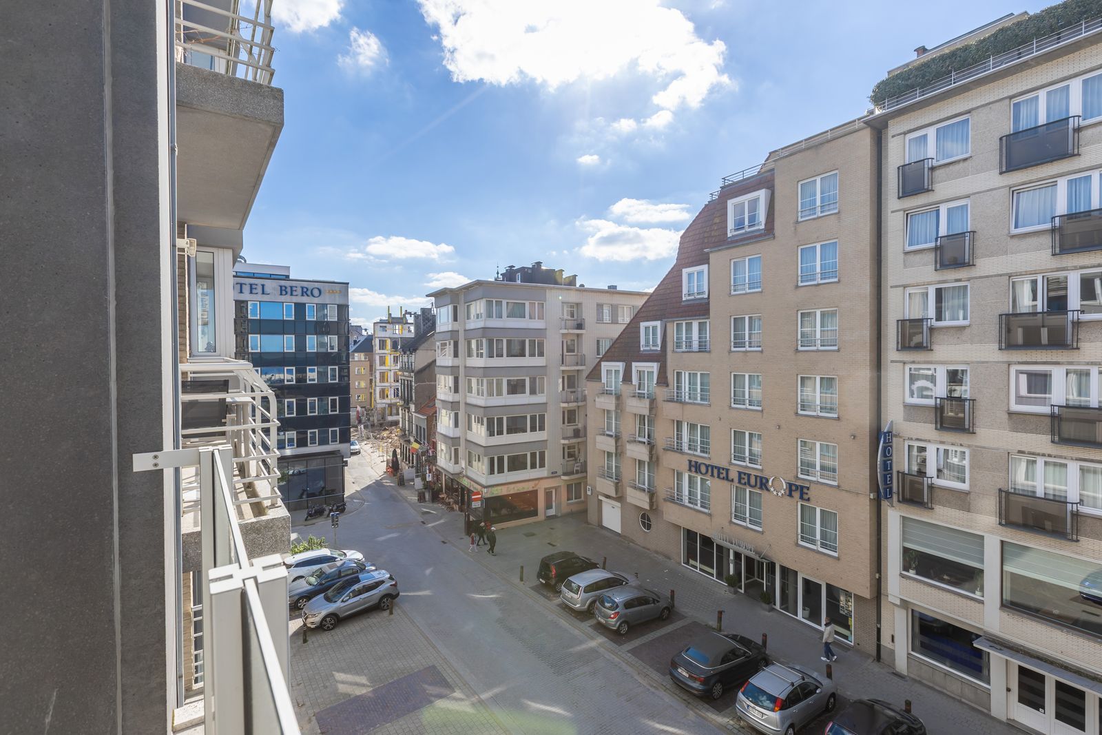 Moderne studio met een zonnig terras en lateraal zeezicht foto 7