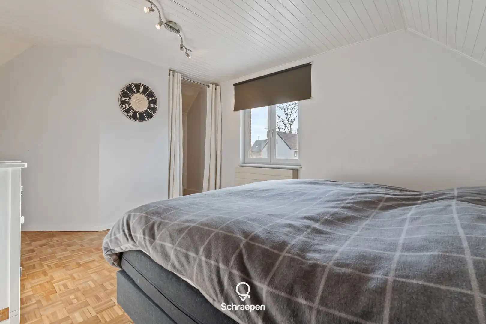 Ruime gezinswoning met 3 tot 4 slpks op wandelafstand van natuurgebied 'De Teut'! foto 18