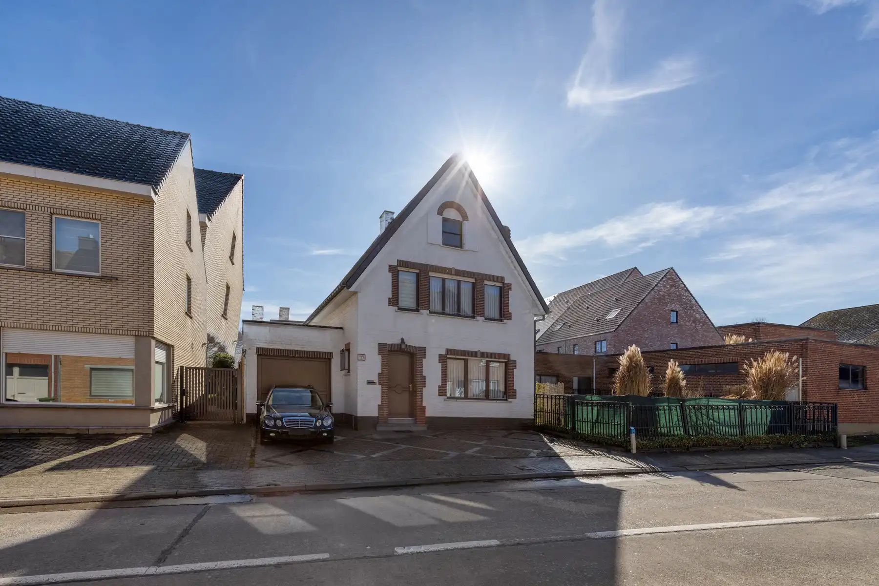 Huis te koop foto {{pictureIndex}}