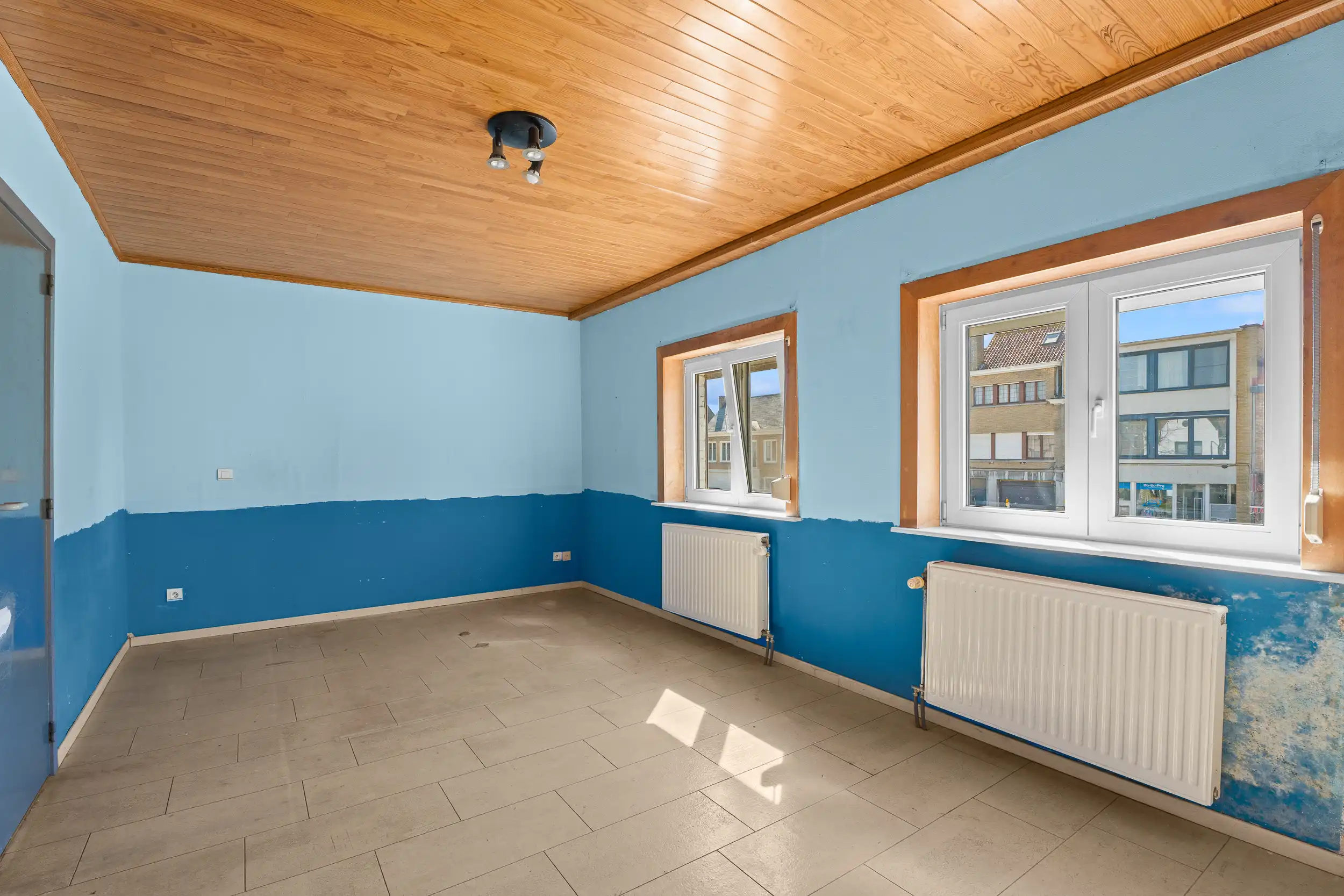 Betaalbare woning met 3 slpks en veel potentieel foto 7