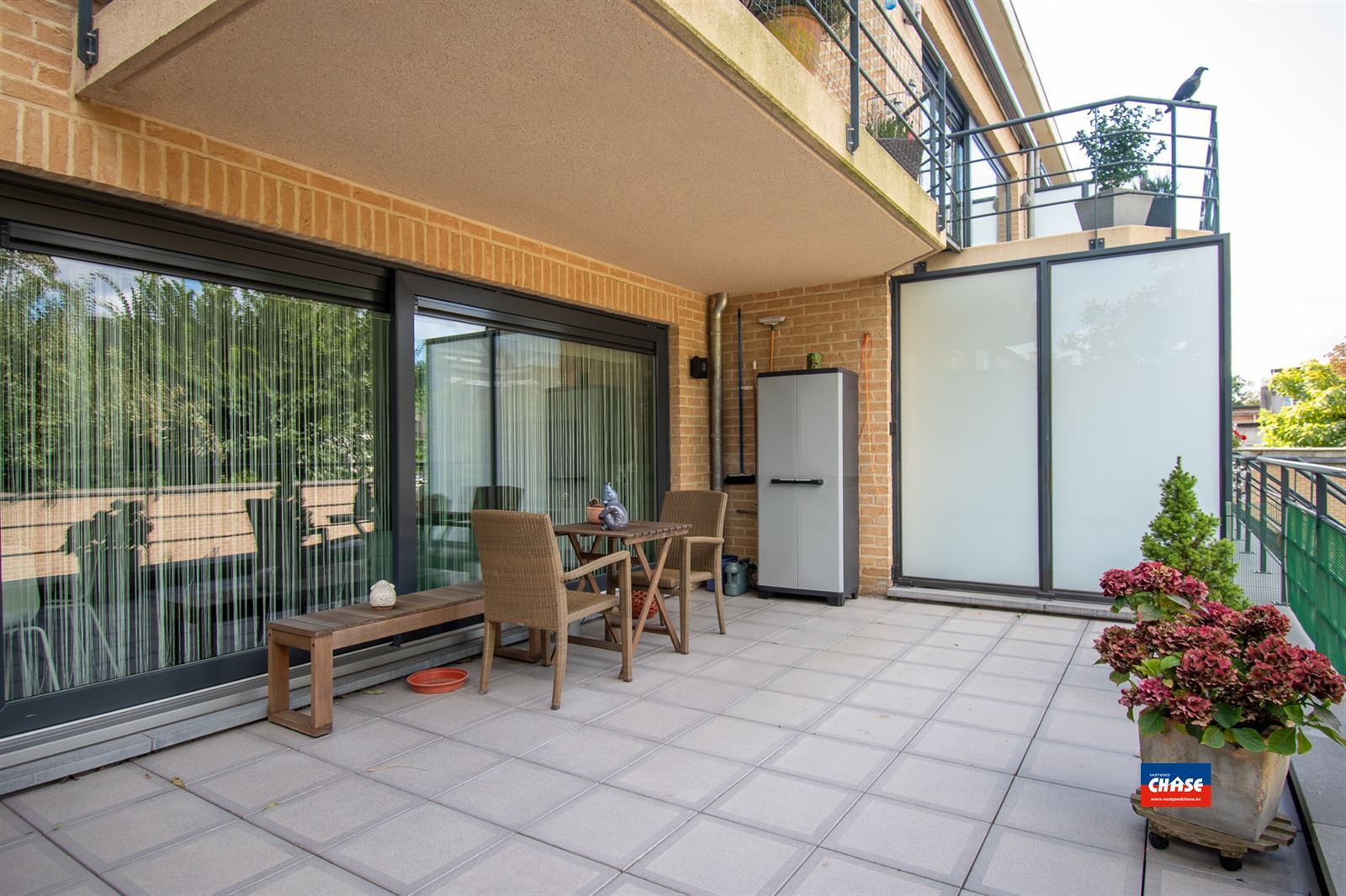 Modern appartement met 2 slpks + groot terras + P foto 7