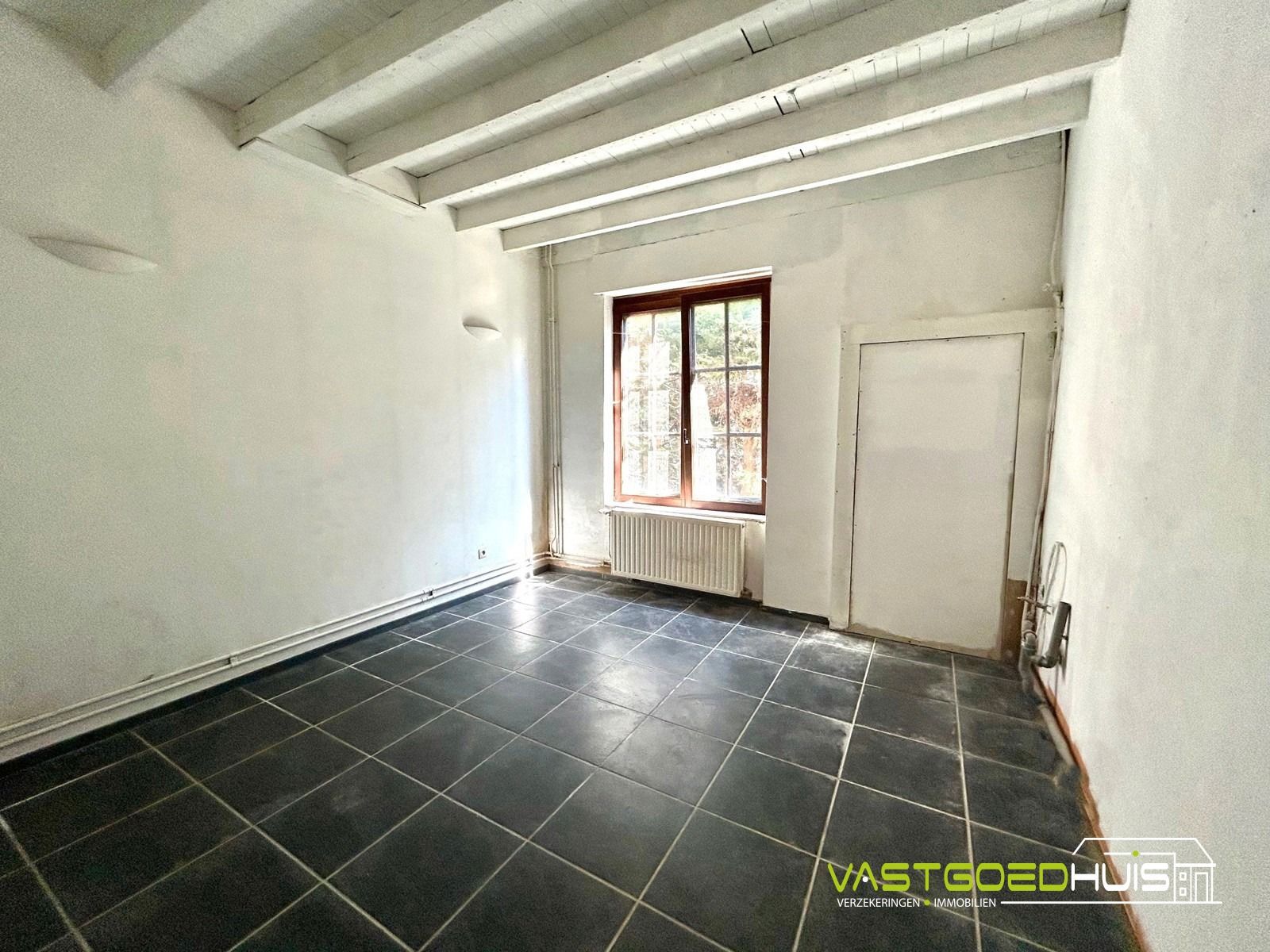 Karaktervolle gezinswoning met 4 slaapkamers en tuin foto 14