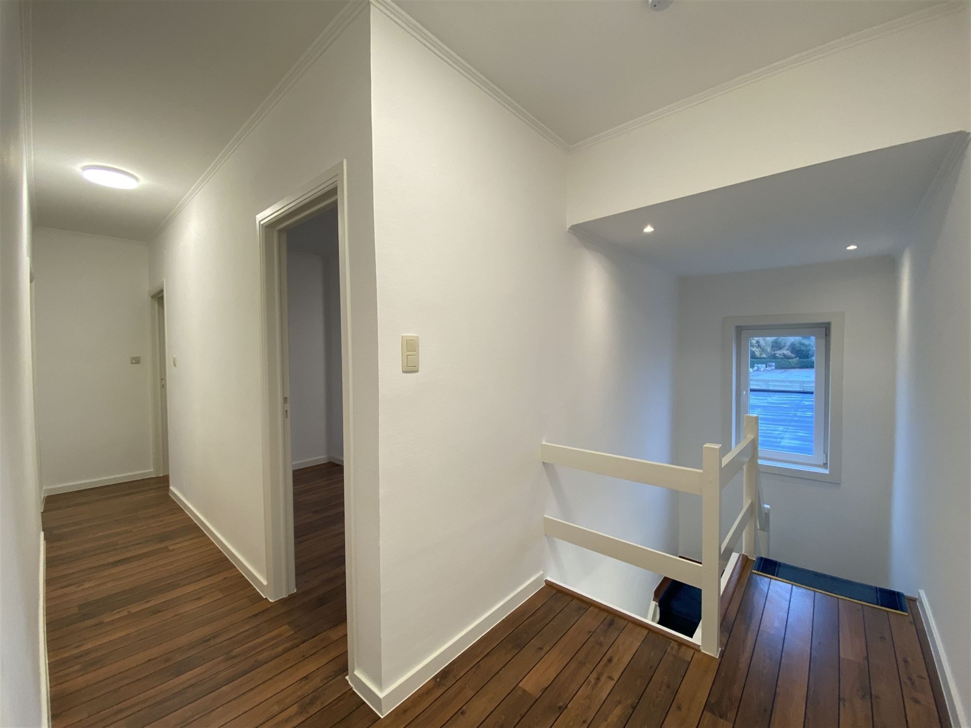 Recent gerenoveerde woning met tuin en garage  foto 11