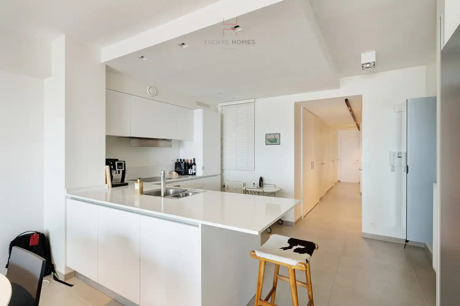 Instapklaar 3-kamerappartement met frontaal zeezicht aan het Rubensplein foto 12