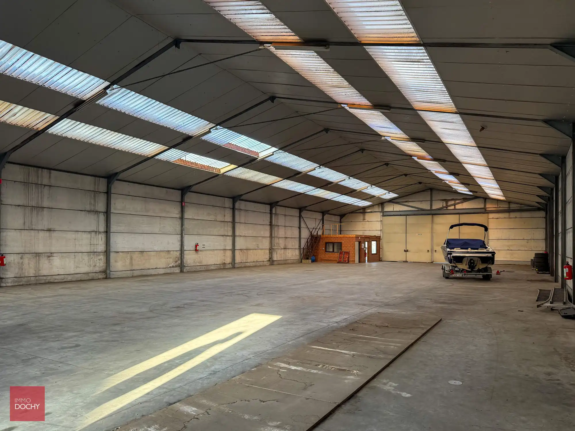 Magazijn te huur – uitstekende ligging | Heidestraat foto 2