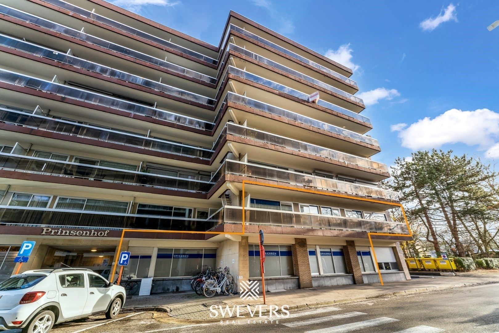 Instapklare kantoorruimte met appartement op toplocatie in Hasselt foto 2