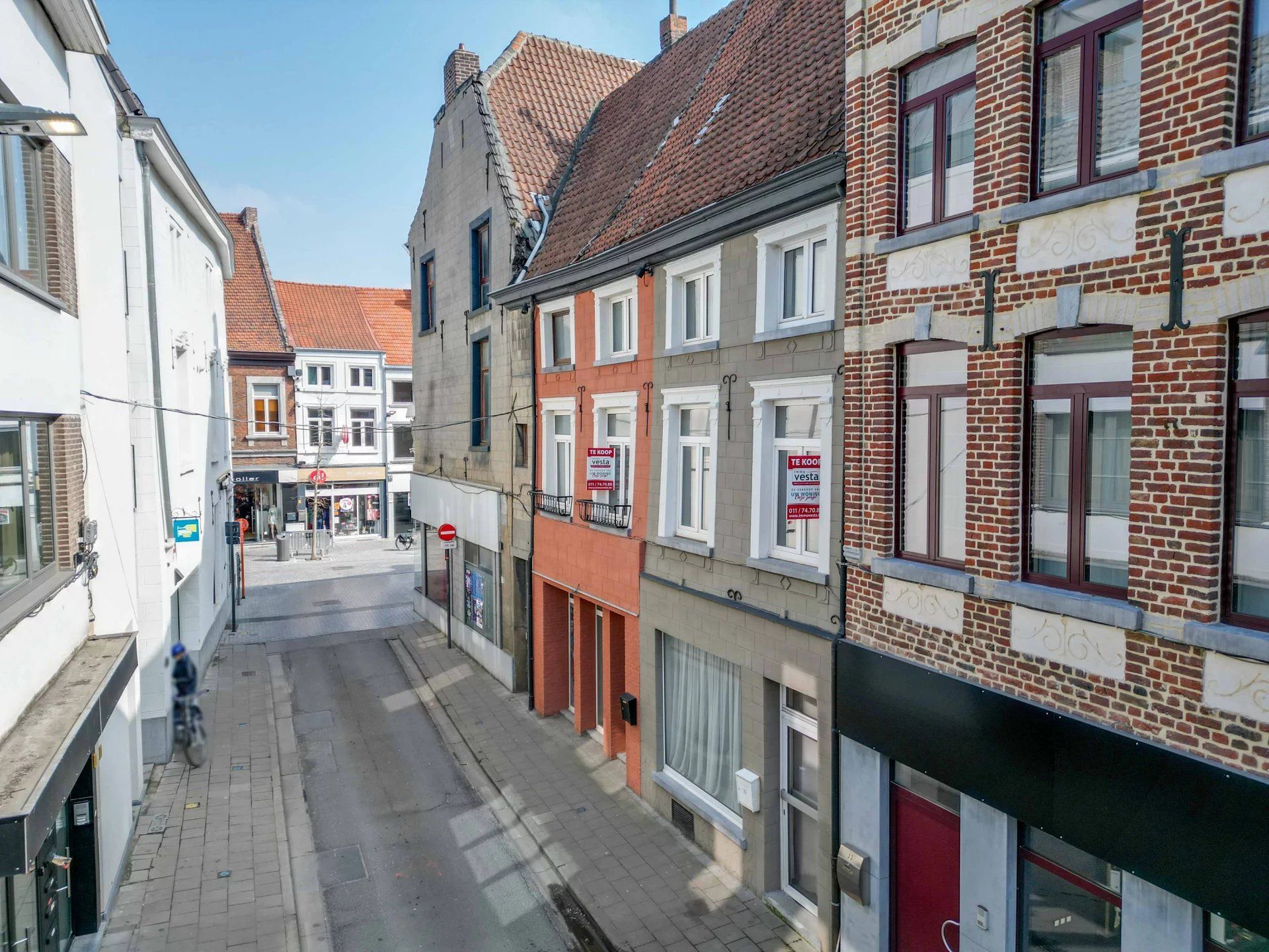 ()=>{if(producerUpdateValueVersion(node),producerAccessed(node),node.value===ERRORED)throw node.error;return node.value} Minderbroedersstraat 35 - 3800 Saint-Trond