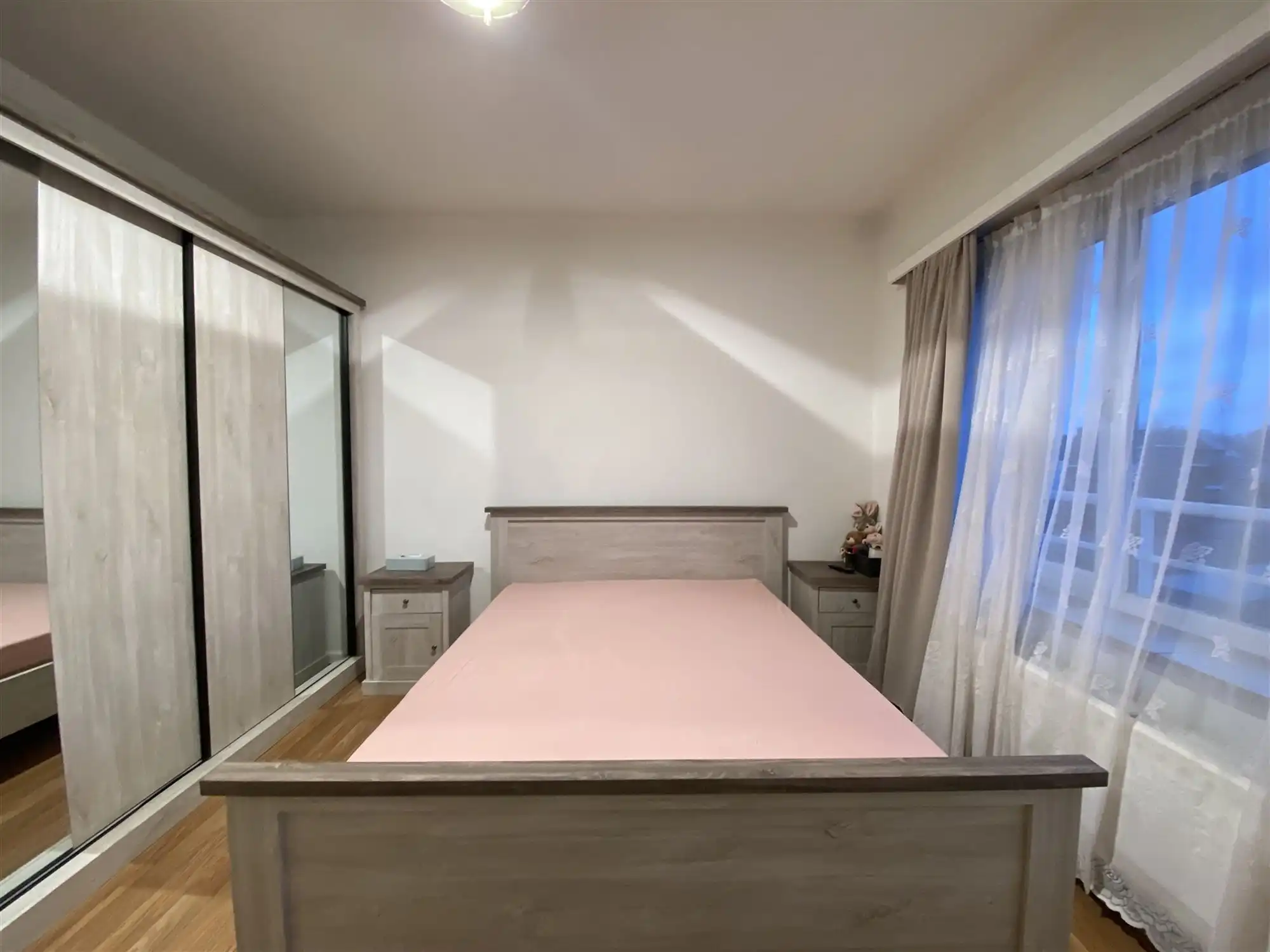 Appartement met twee slaapkamers en garage  foto 7