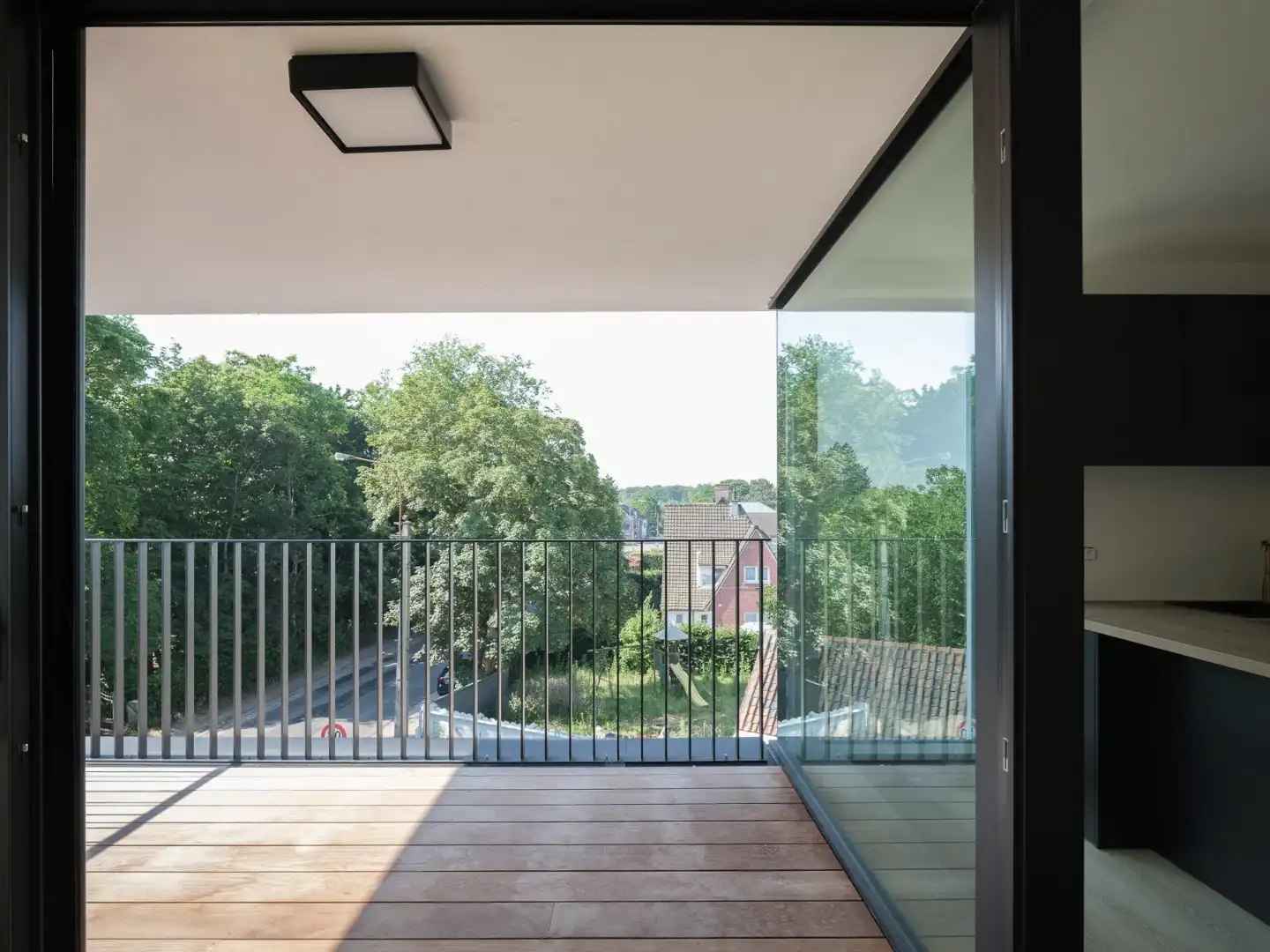 Lichtrijk, kwalitatief afgewerkt appartement in Sint-Denijs-Westrem foto 4