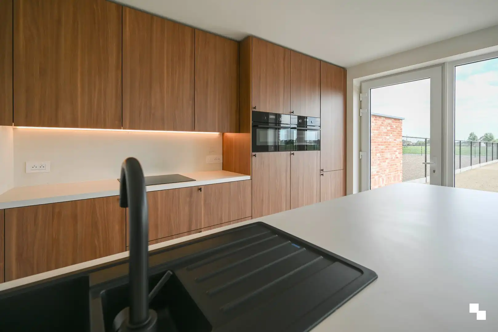 Ruime nieuwbouwwoning met landelijk verzicht in Marialoop foto 9