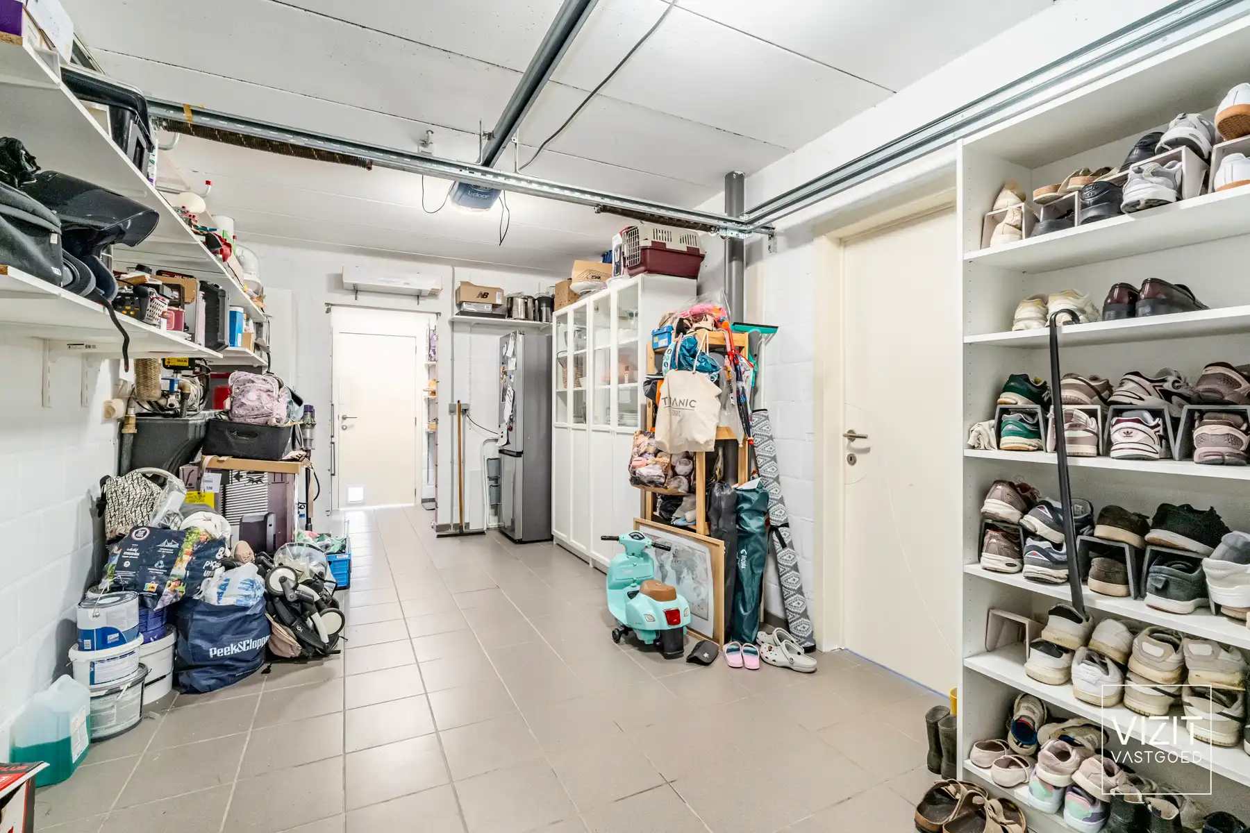 Rustig gelegen recente gezinswoning met 3 slaapkamers foto 5