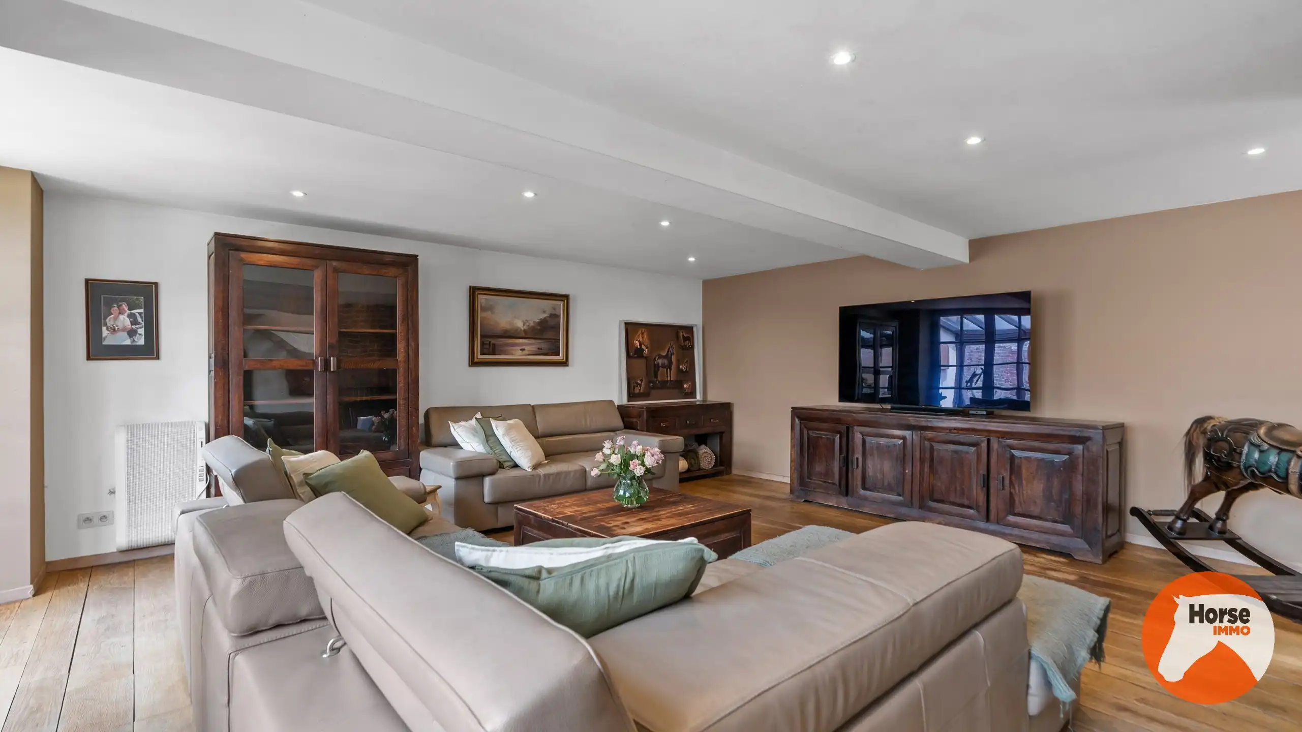 HEIKRUIS - Karaktervolle hoeve met stallen en piste op 1,7ha foto 13