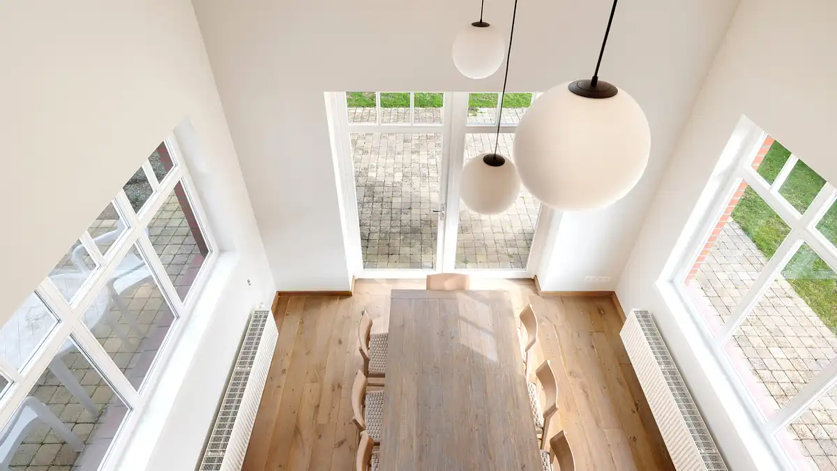 Subliem gerenoveerde koppelvilla op 150m van het strand te koop! foto 34