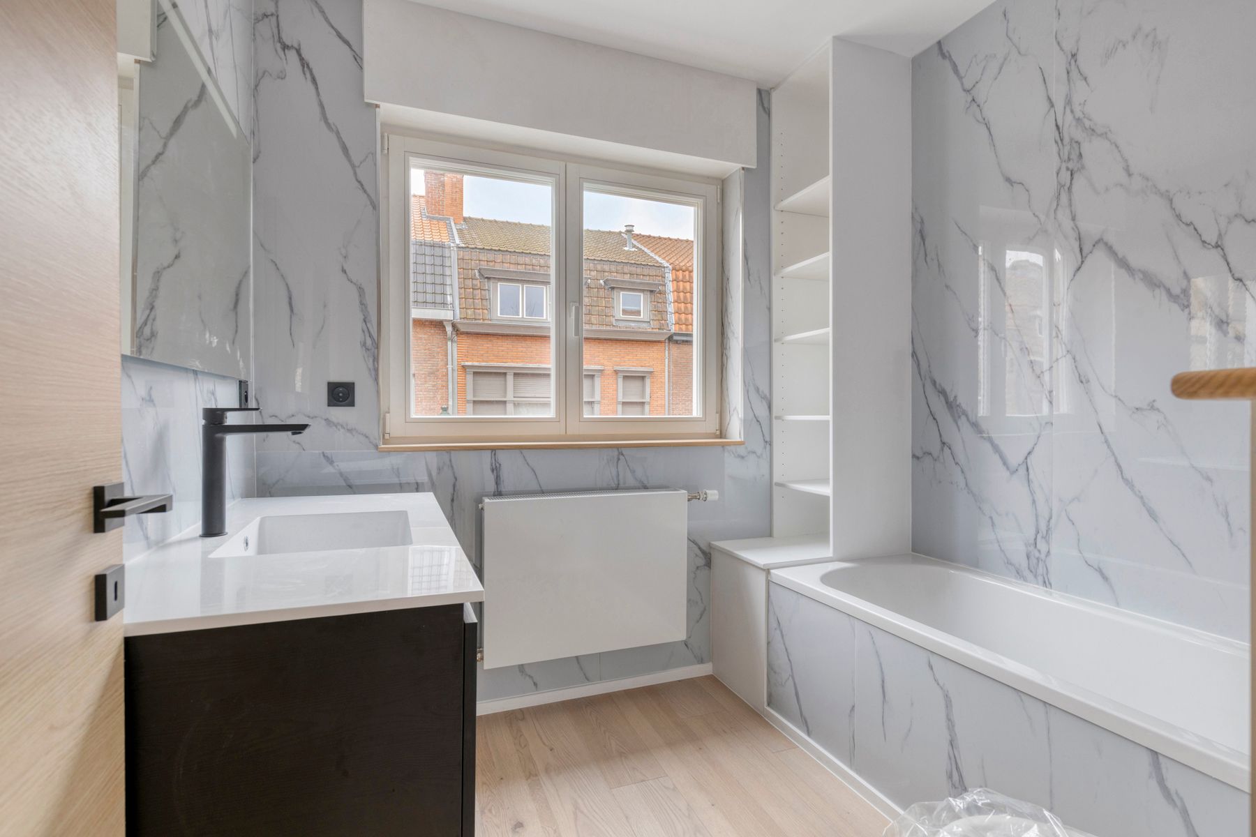 Gerenoveerde (2025) stadswoning met tuin foto 20