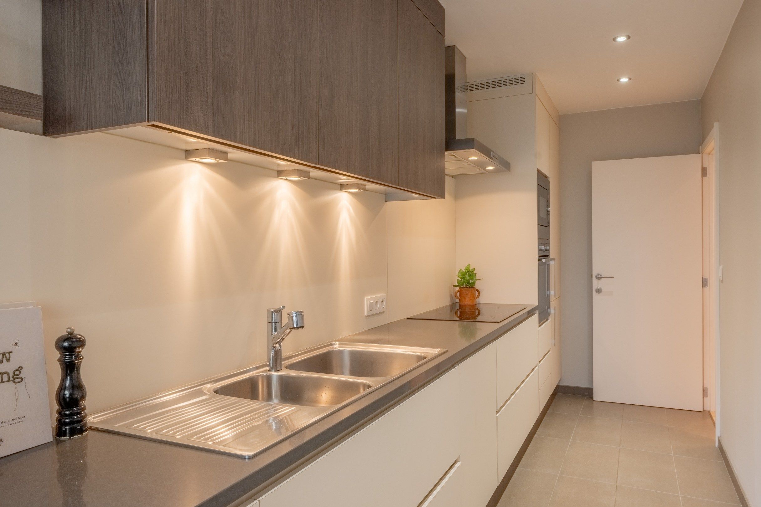 Zeer mooi appartement met zijdelings zeezicht te Duinbergen foto 8