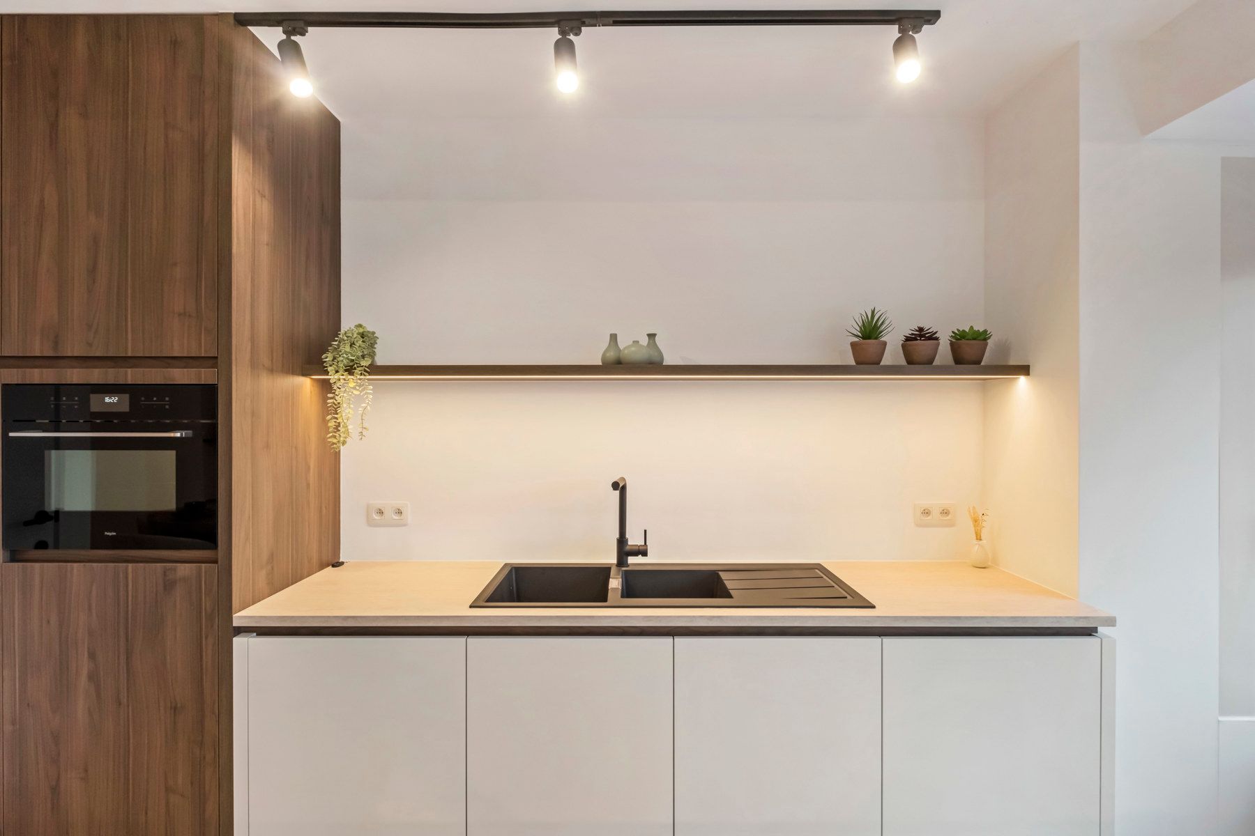 Prachtig gerenoveerd appartement in het centrum van Oostende foto 6