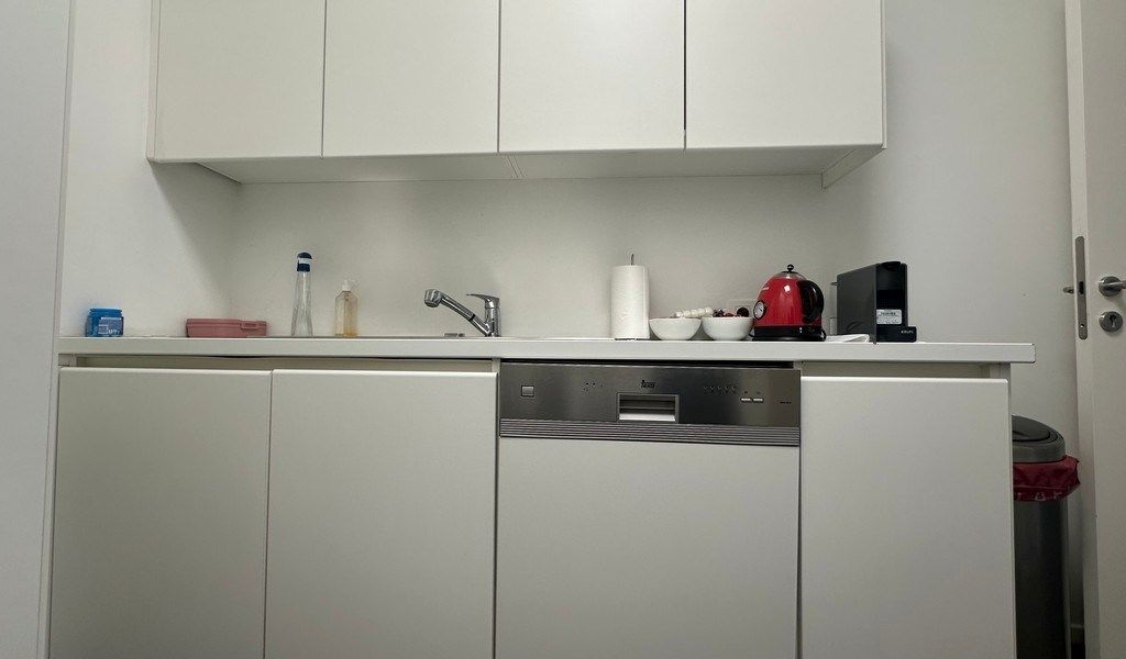 Instapklaar kantoor te huur aan Coupure in Gent foto 9