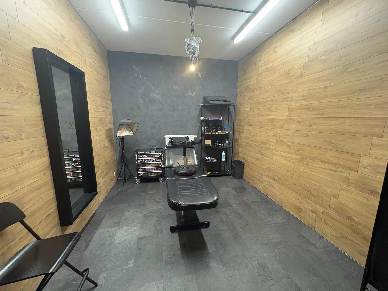 Ruim handelspand op de markt van Berlaar foto 5