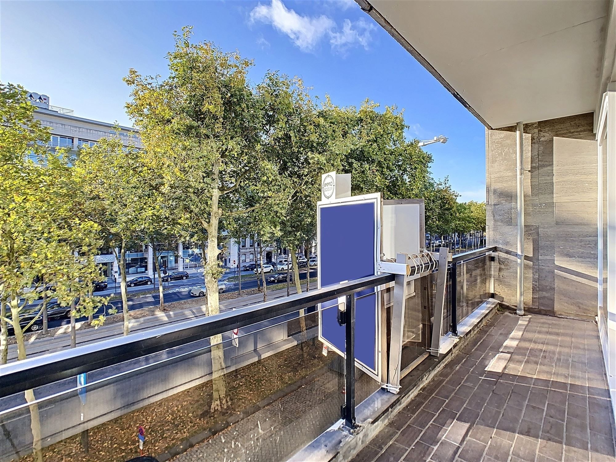 Ruim 2 slk appartement met parking op toplocatie! foto 8