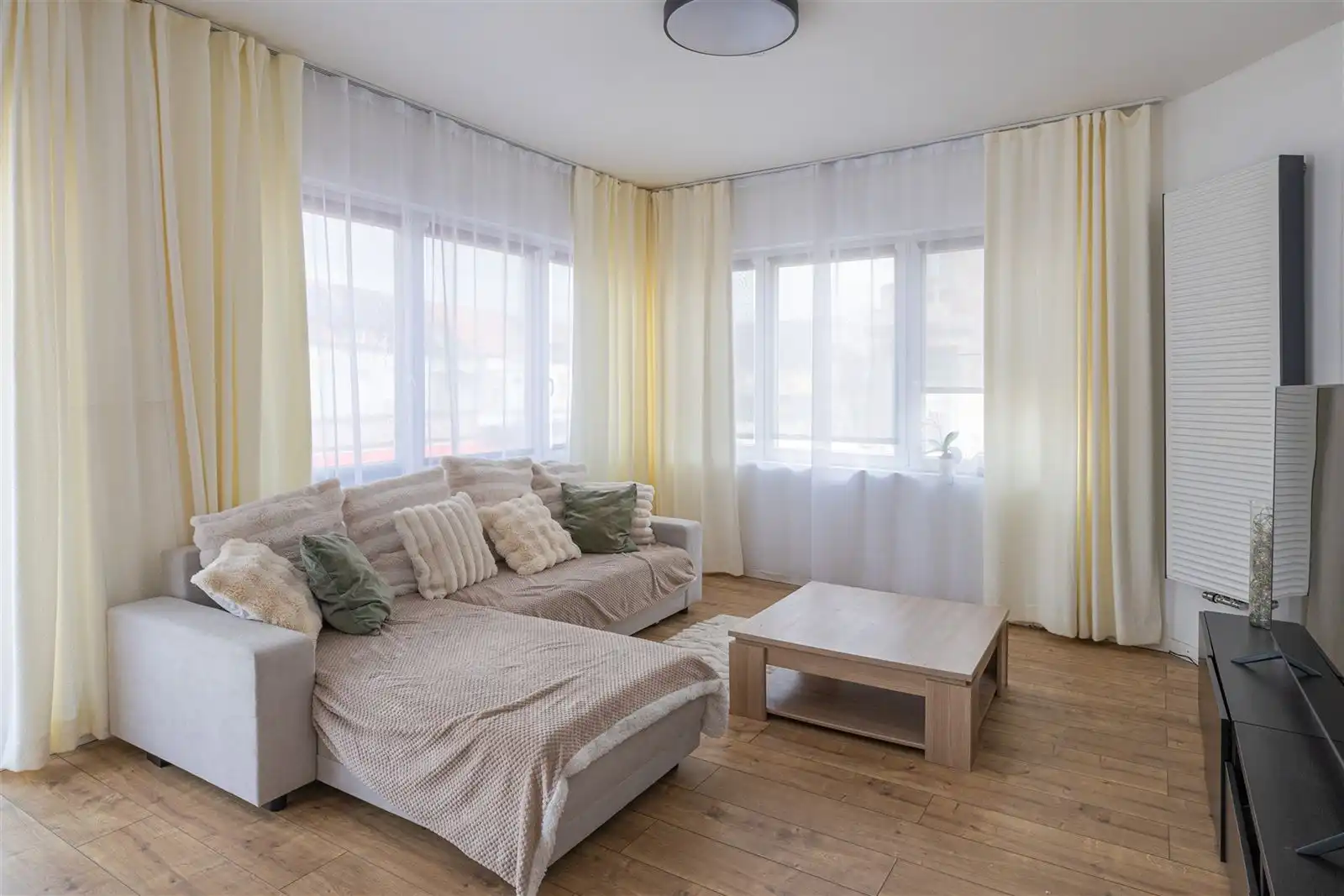 Instapklaar appartement in Gent (Dampoort)! foto 2