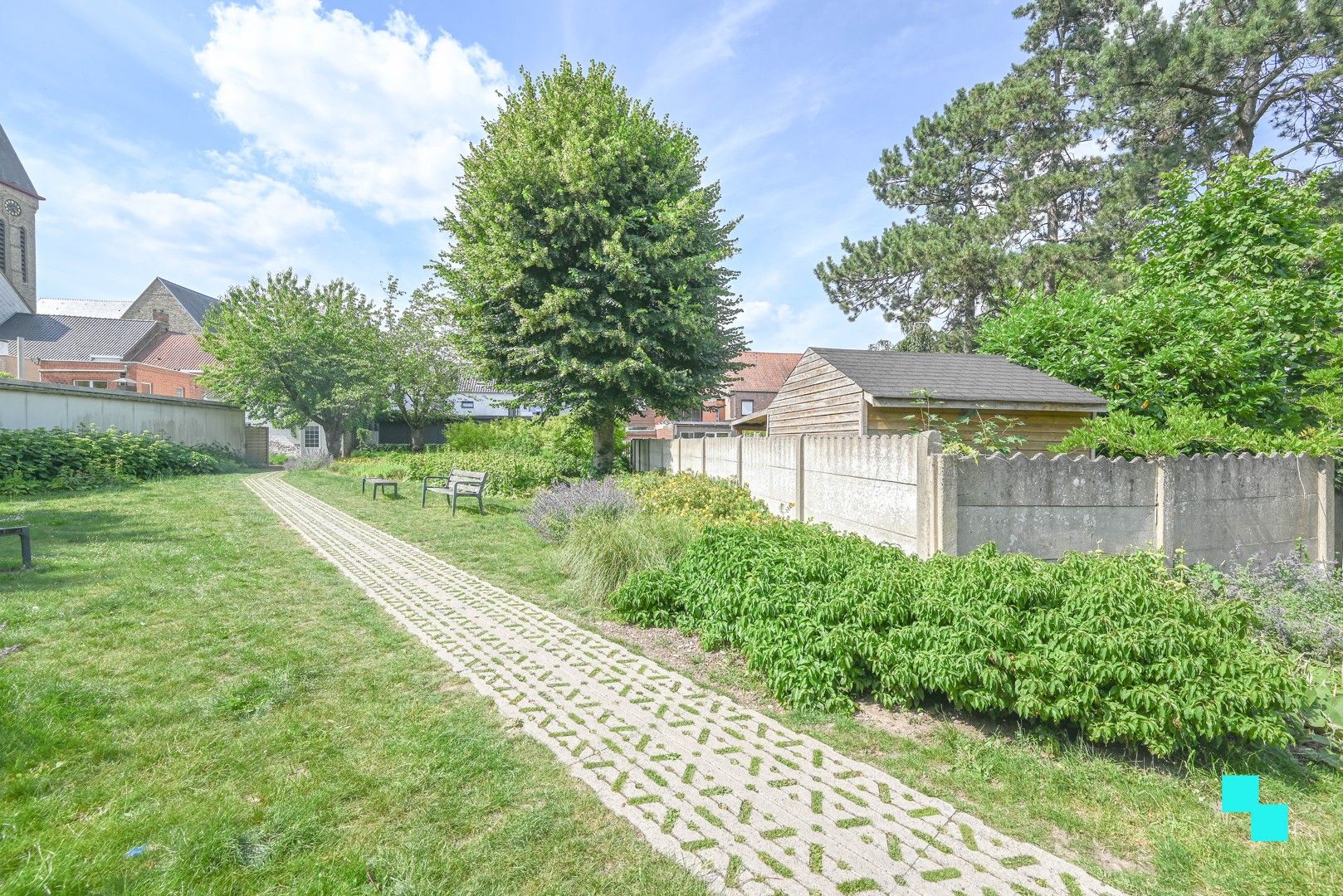 Stadswoning met tuin in centrum Oostrozebeke foto 20