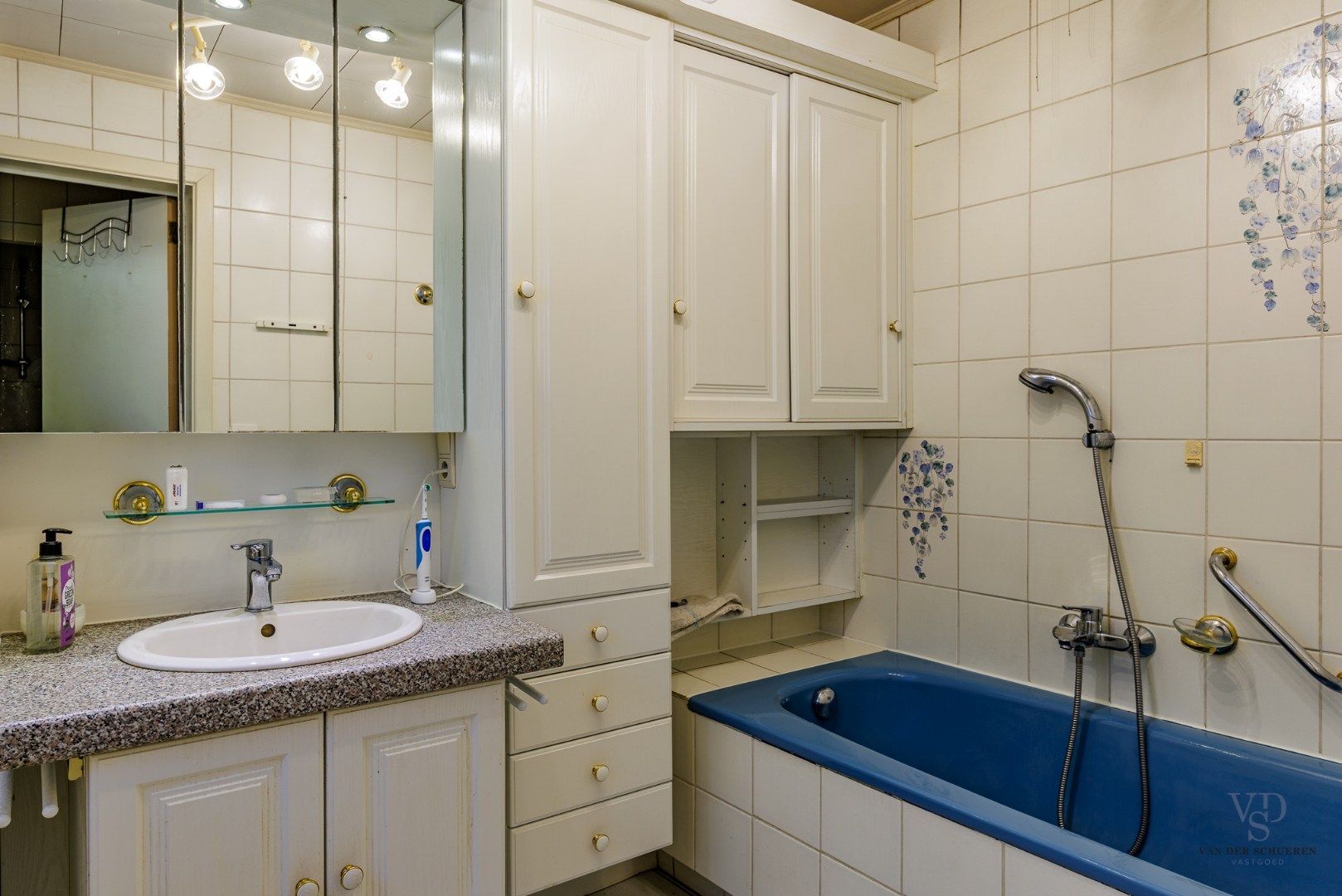 Verhuurde woning nabij station.  foto 11