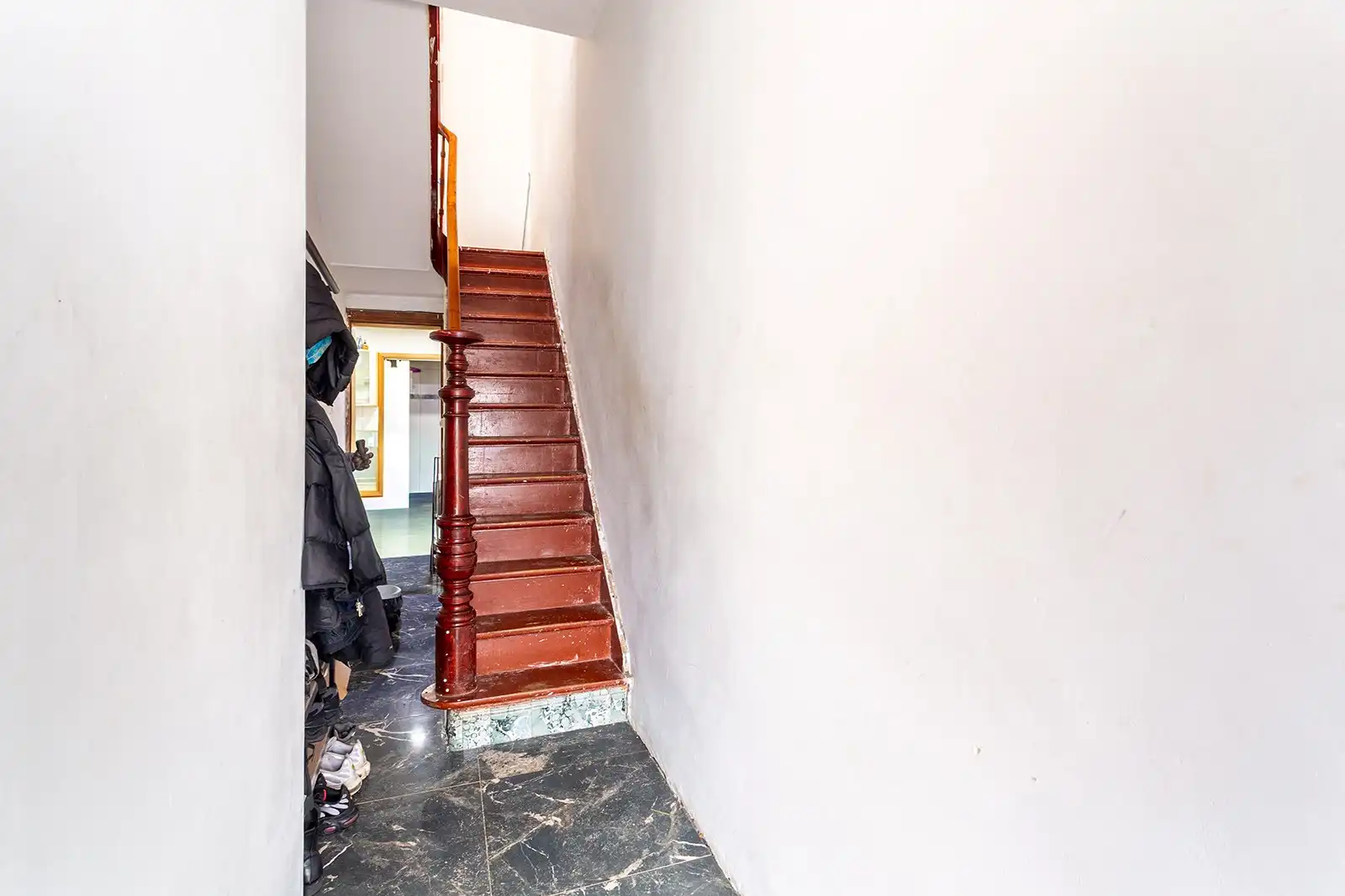 Centraal gelegen woning met 2/3 slaapkamers en terras foto 11