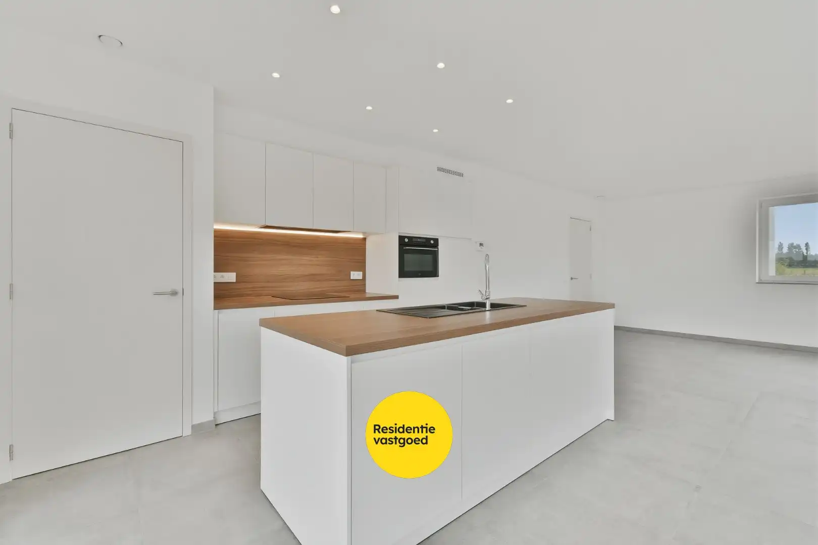 Halfopen woning met 3 slaapkamers te huur in Aartrijke foto 8