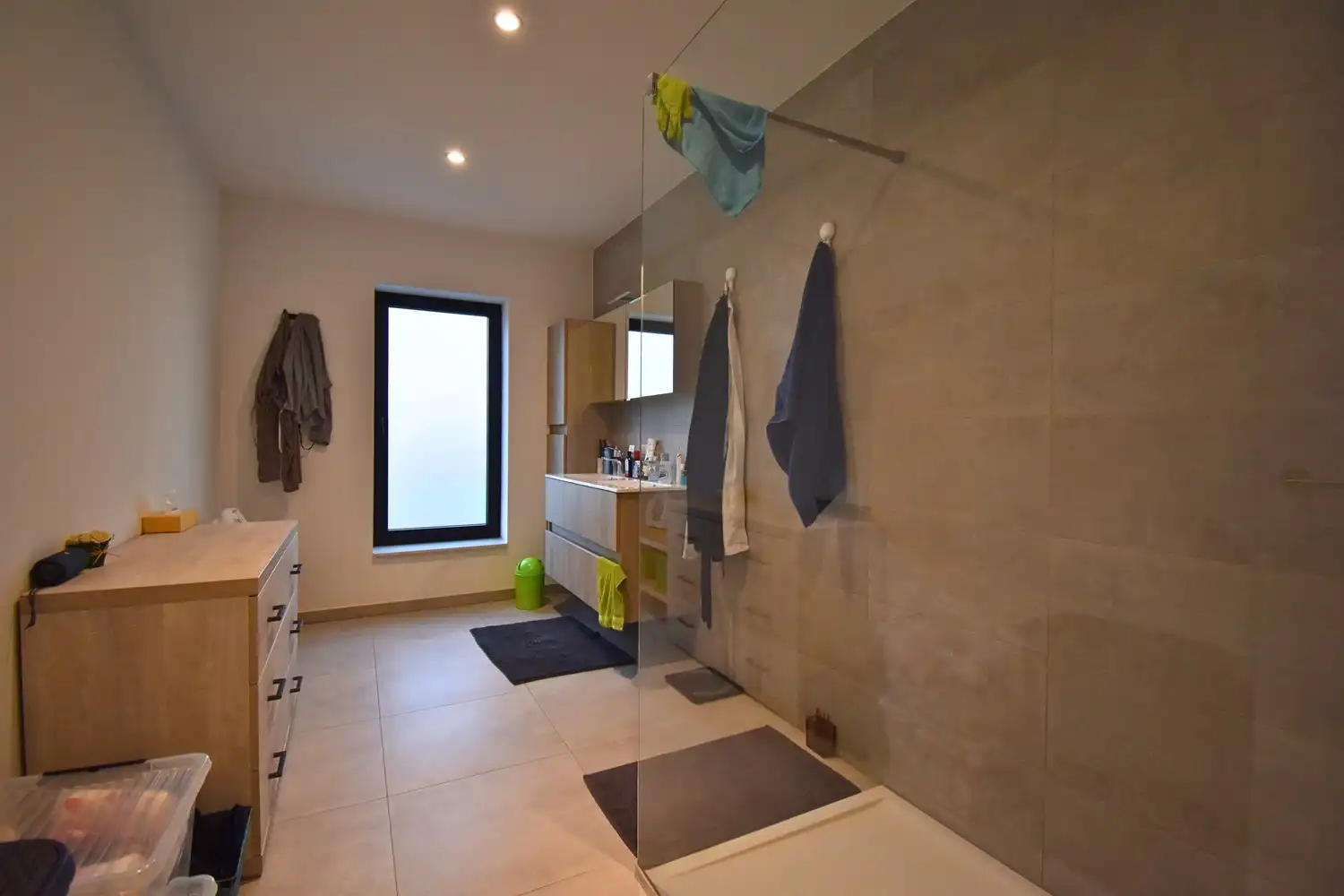 Moderne woning met 3 kamers foto 16