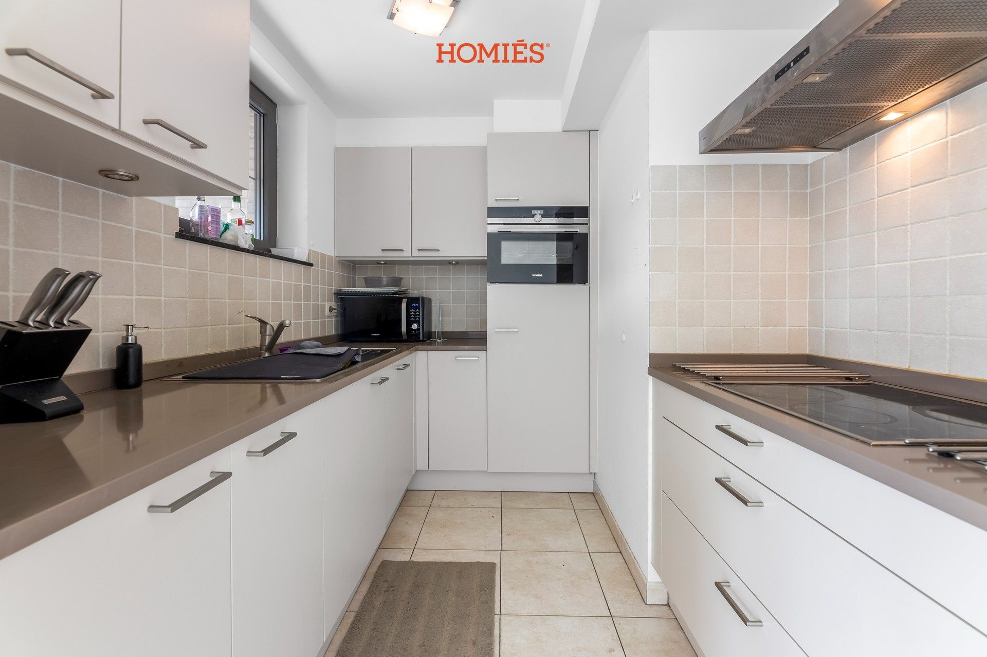 Tweeslaapkamerappartement met gezellig terras foto 3