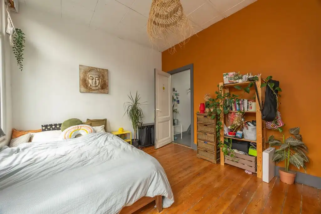Karaktervolle herenwoning met koer foto 16