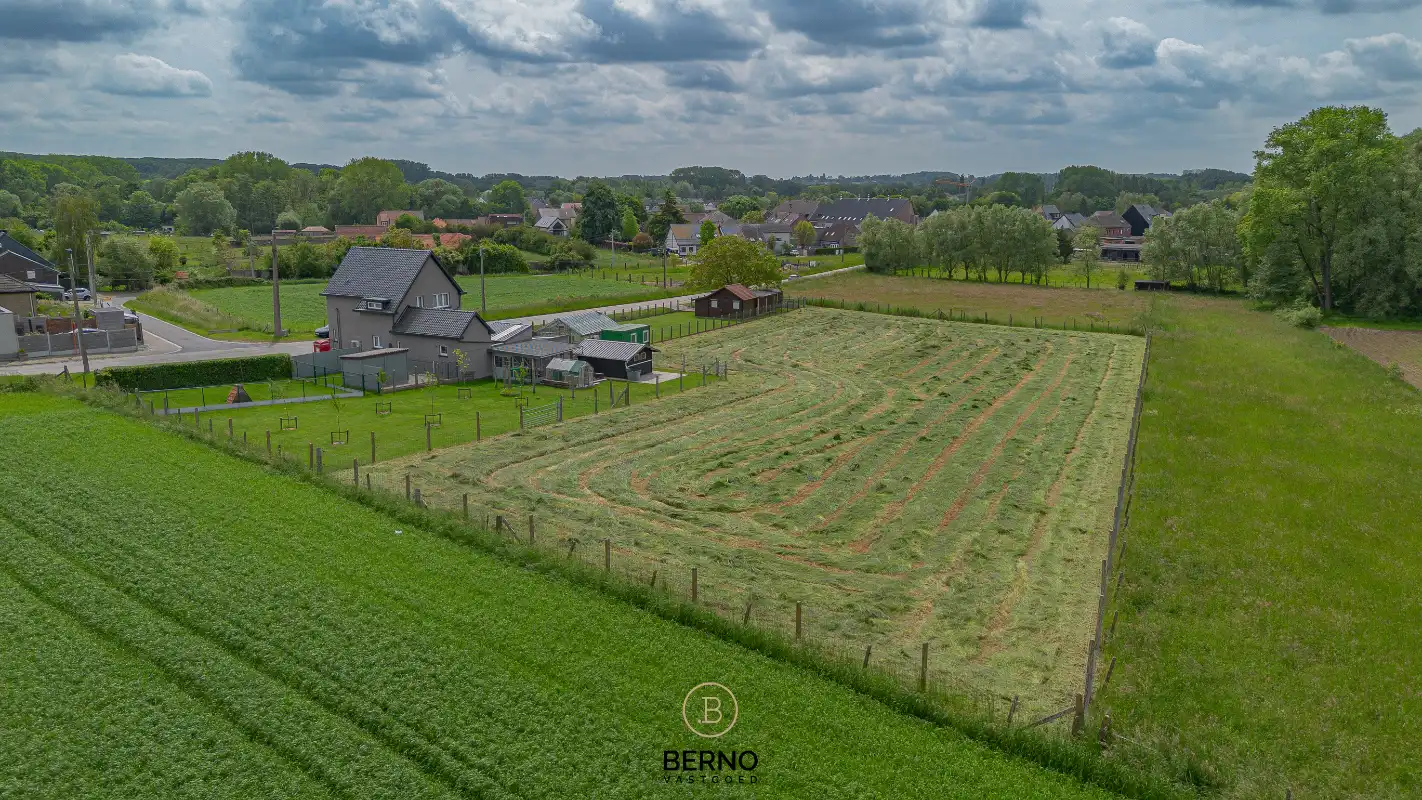Unieke landelijke eigendom op een terrein van 6.300 m² foto 18