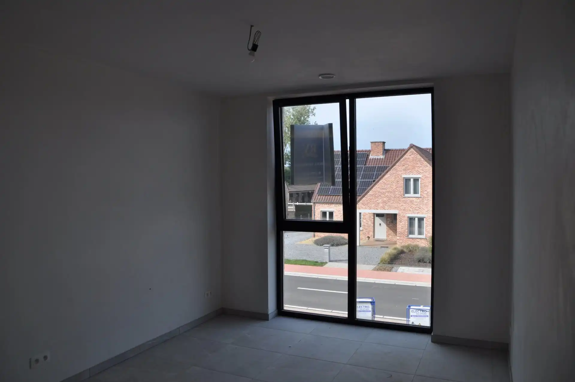 1.1 EXCLUSIEF  NIEUWBOUWAPPARTEMENT MET 2 SLPK’S EN RUIM TERRAS IN LINKHOUT foto 4