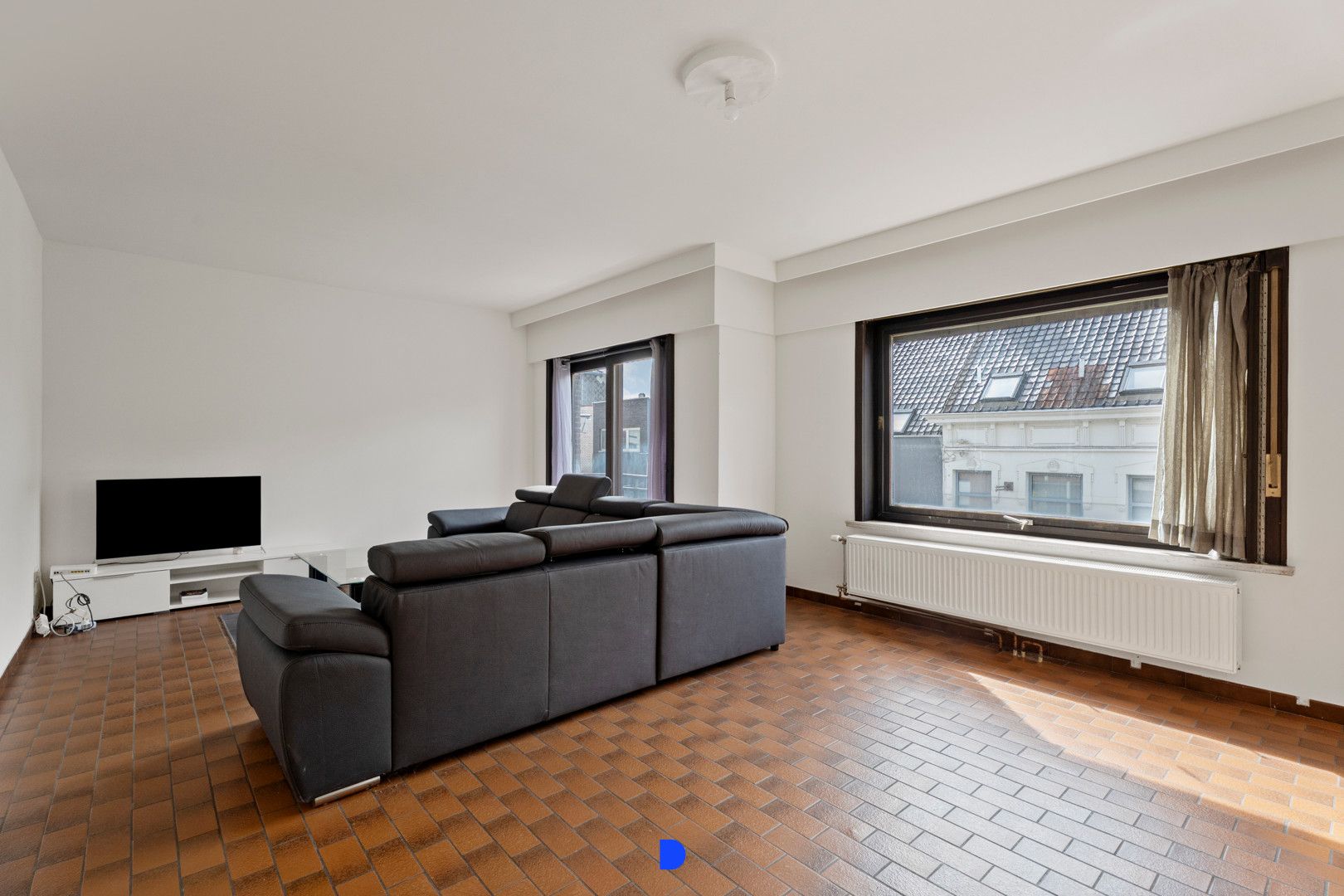Verzorgd appartement met 2 slaapkamers centrum Roeselare foto 4