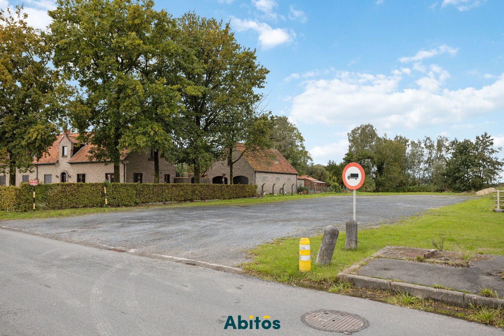 Landelijk gelegen bouwgrond met westelijke oriëntatie foto 3