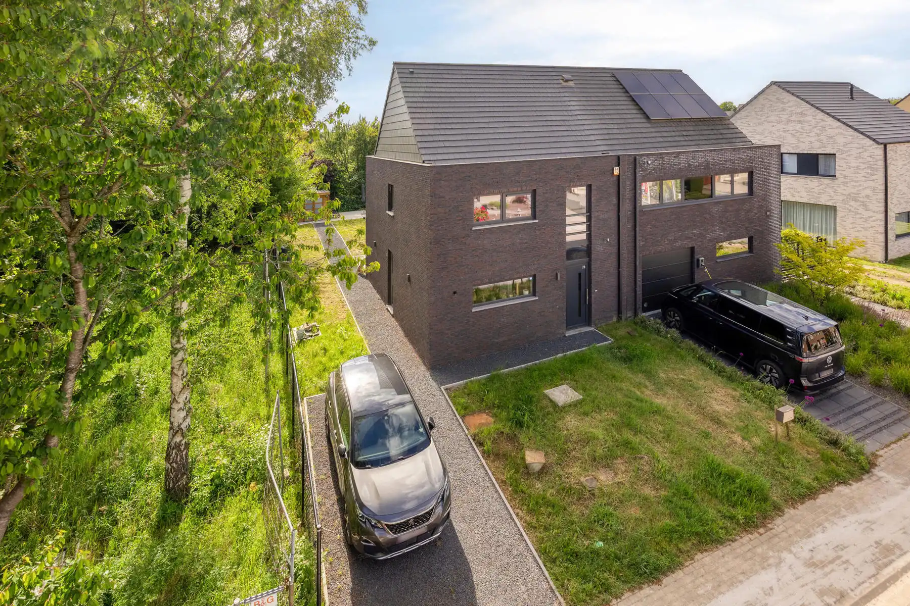 Recente en goed onderhouden woning met 3 slaapkamers foto 2
