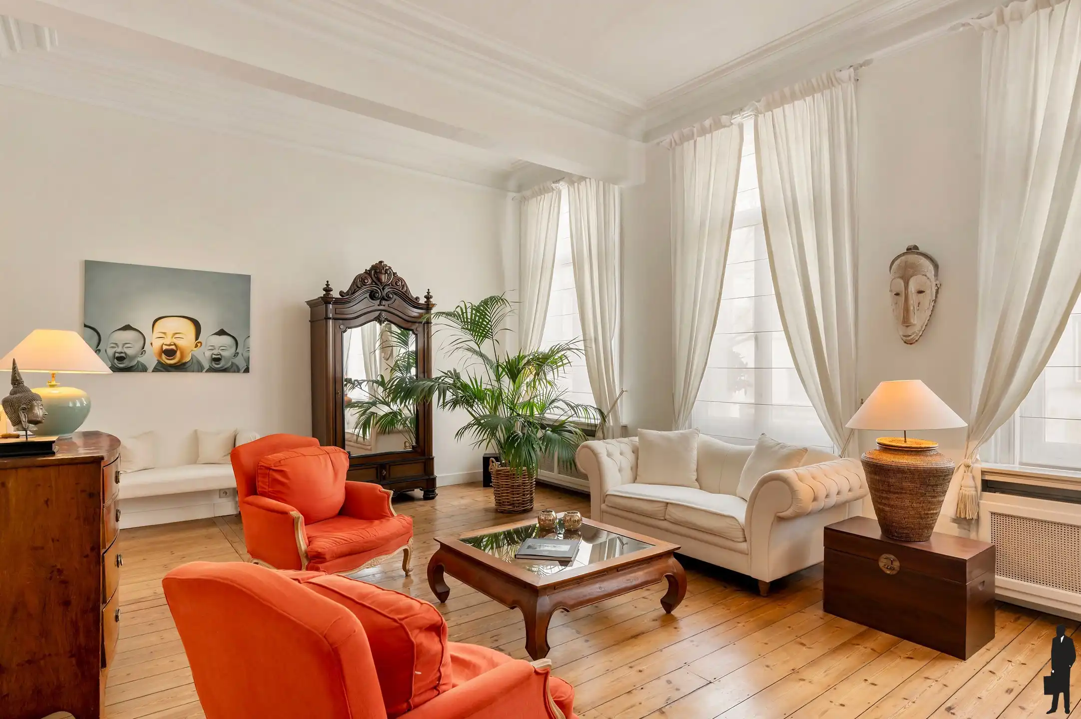 Statig herenhuis met praktijkruimte op toplocatie in Antwerpen foto 9