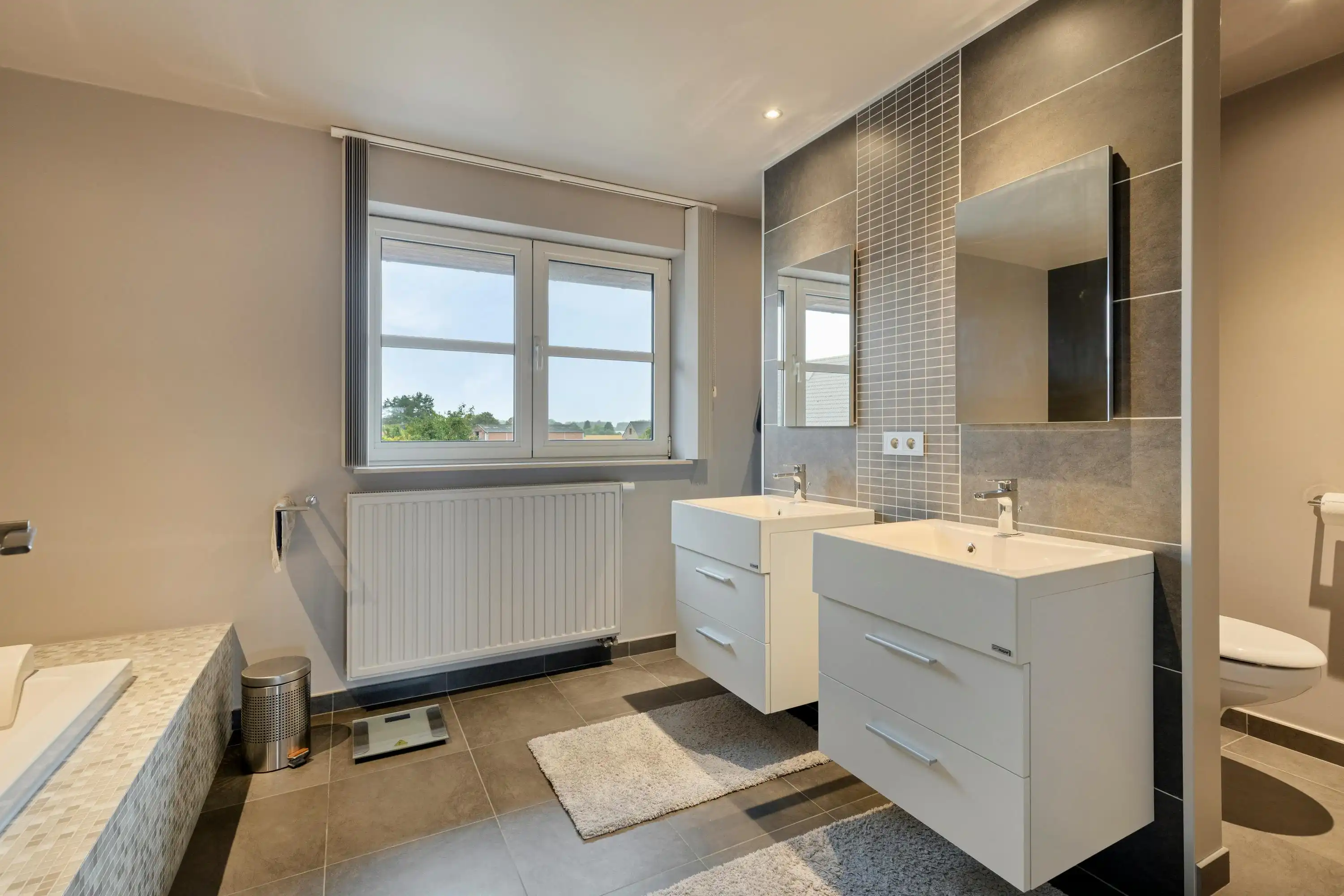 Prachtig afgewerkte en onderhouden villa in Moerzeke foto 22