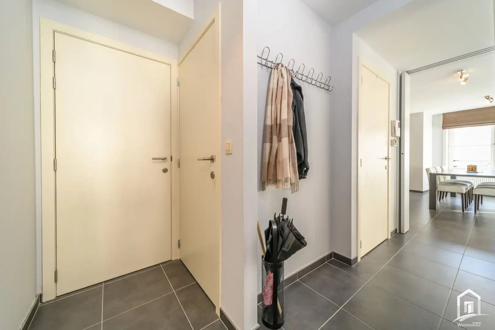 Lichtrijk appartement vlakbij de zeedijk van Knokke-Heist foto 9
