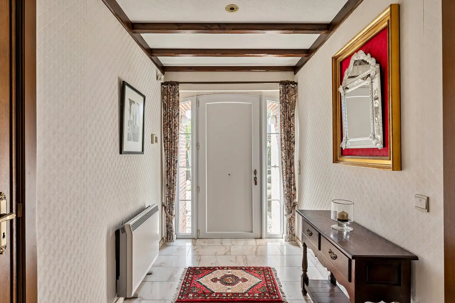 Laagbouwwoning op prachtig perceel van 2196m² foto 5