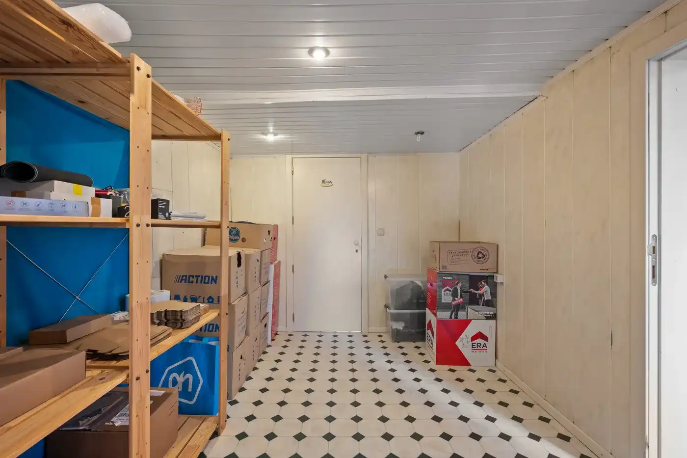 Ruime woning met 3 slpks, 2 badks en tuin foto 11