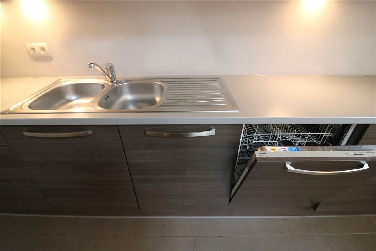 Fraaie loft met 3 slpk. en  twee autostaanplaatsen foto 25